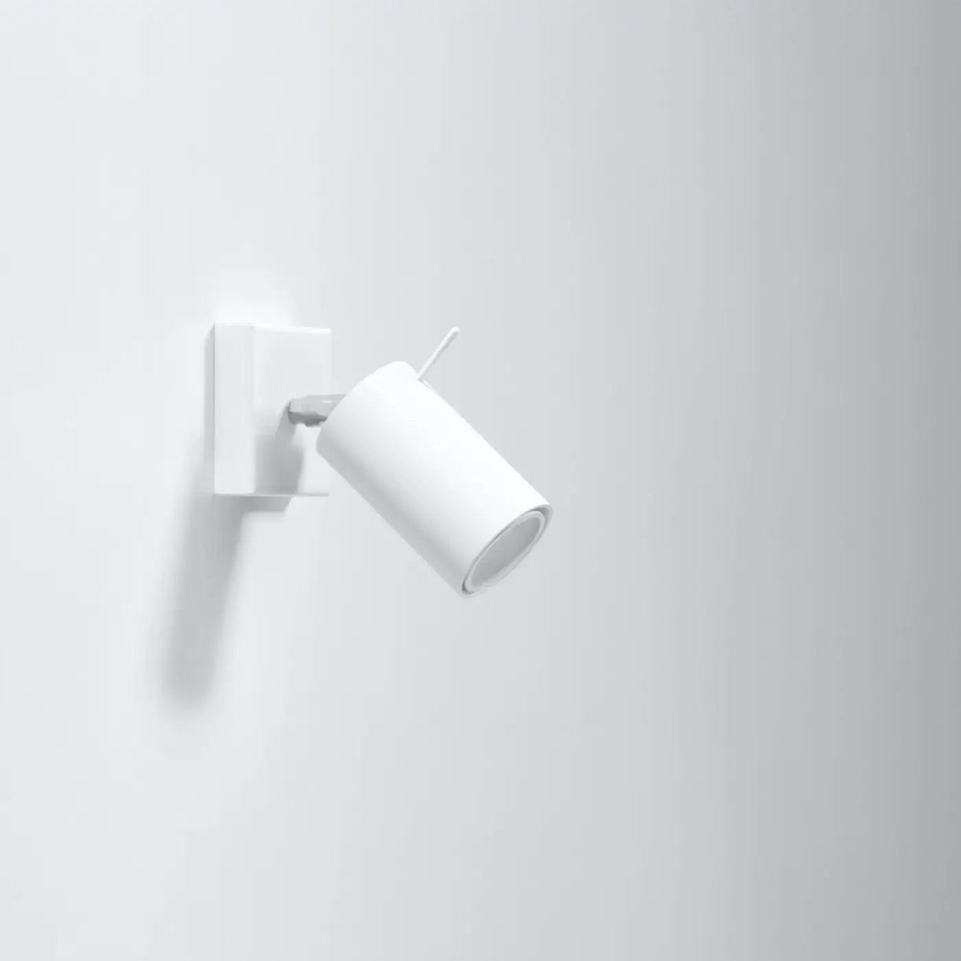 Applique Murale Un Interrupteur Design - Ring (Blanche)