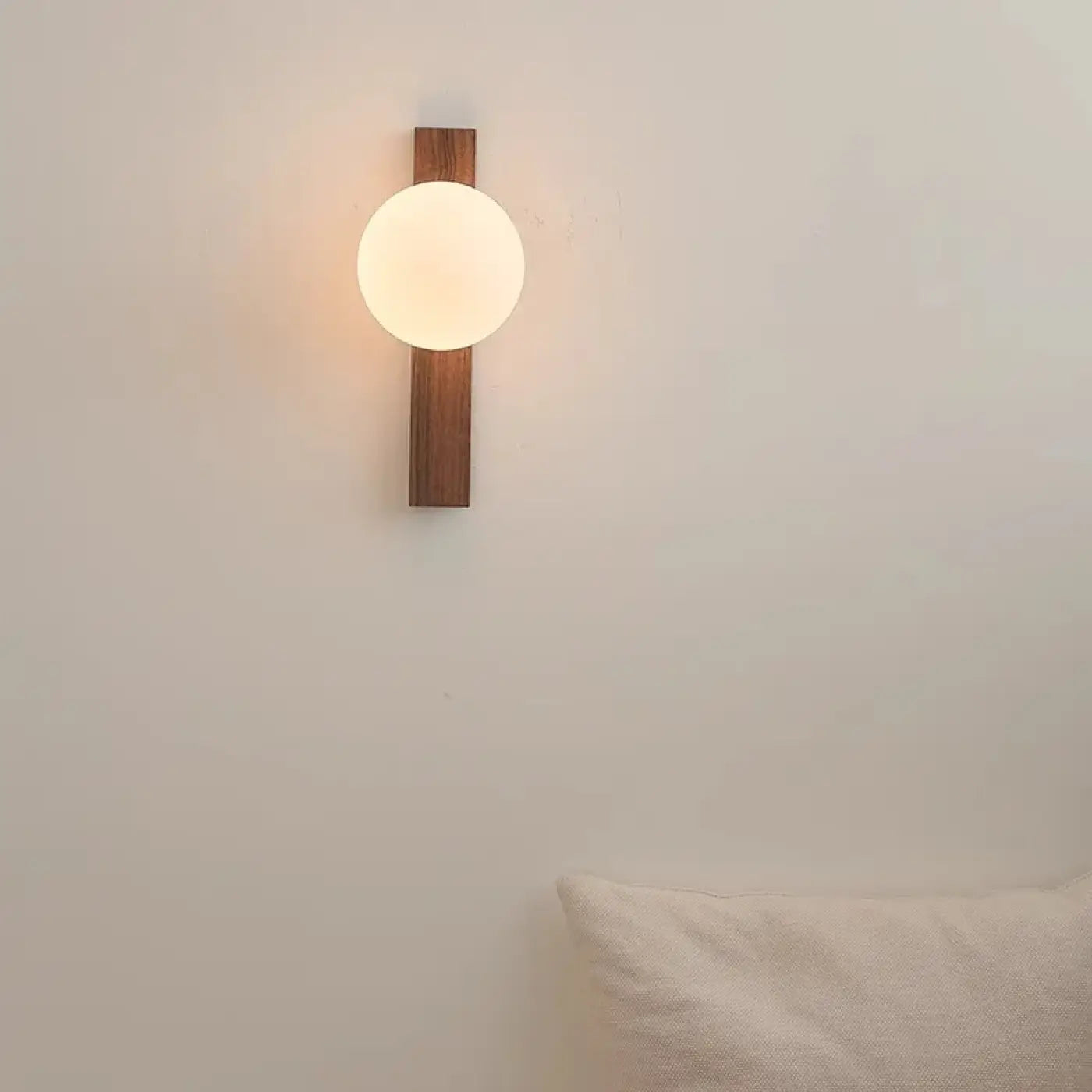 Applique Murale Moderne en Bois - Pheres