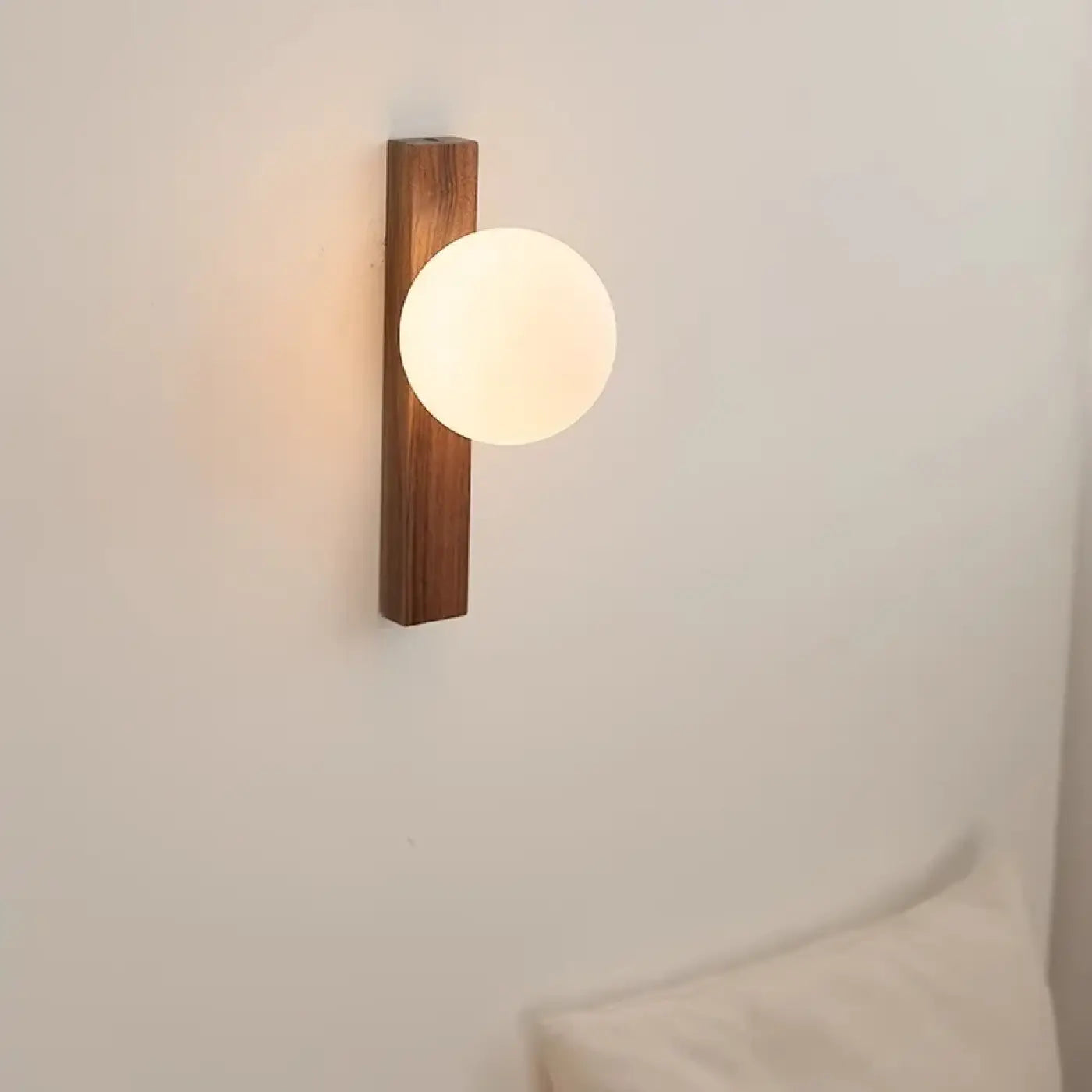 Applique Murale Moderne en Bois - Pheres