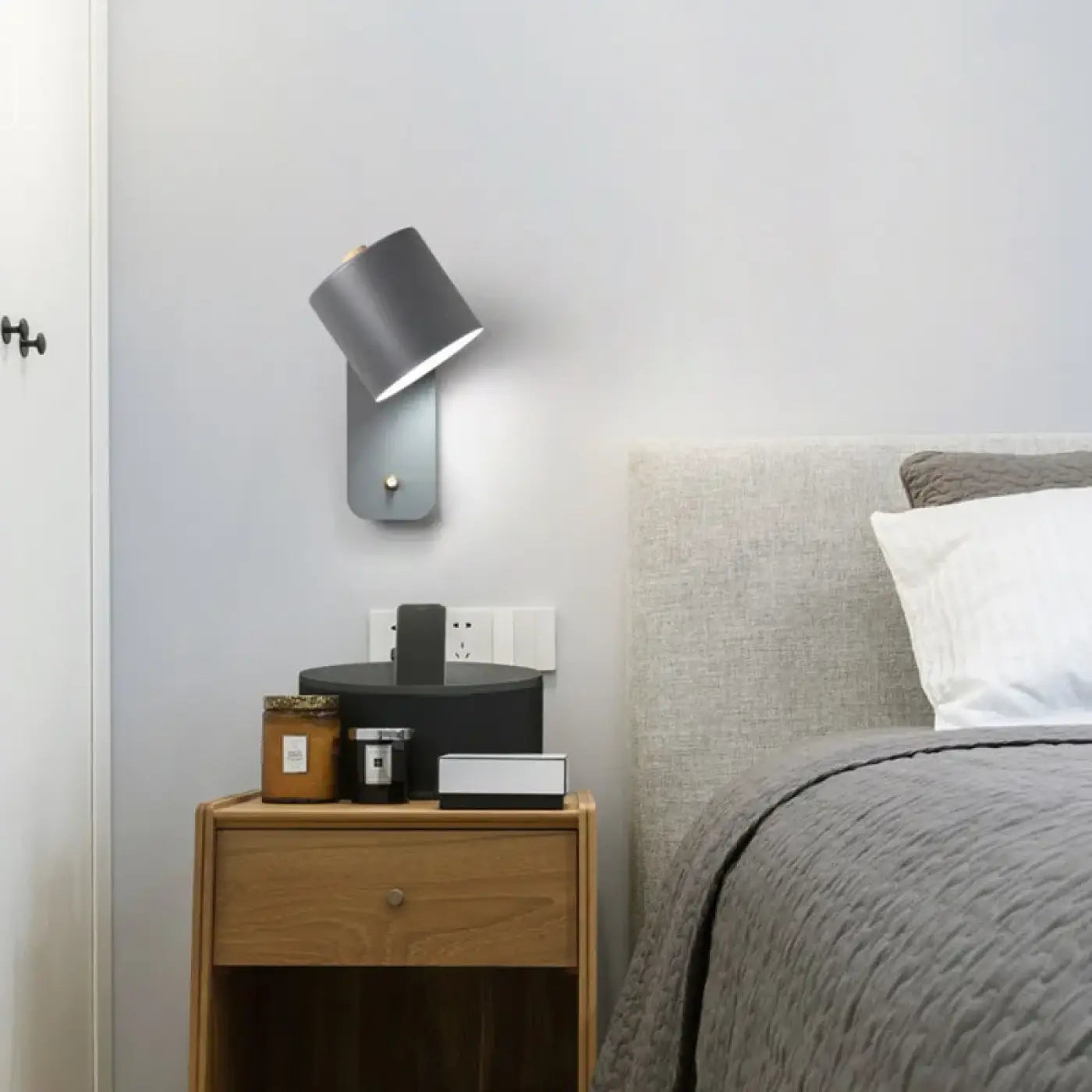 Applique Murale Chic en Metal - Myria