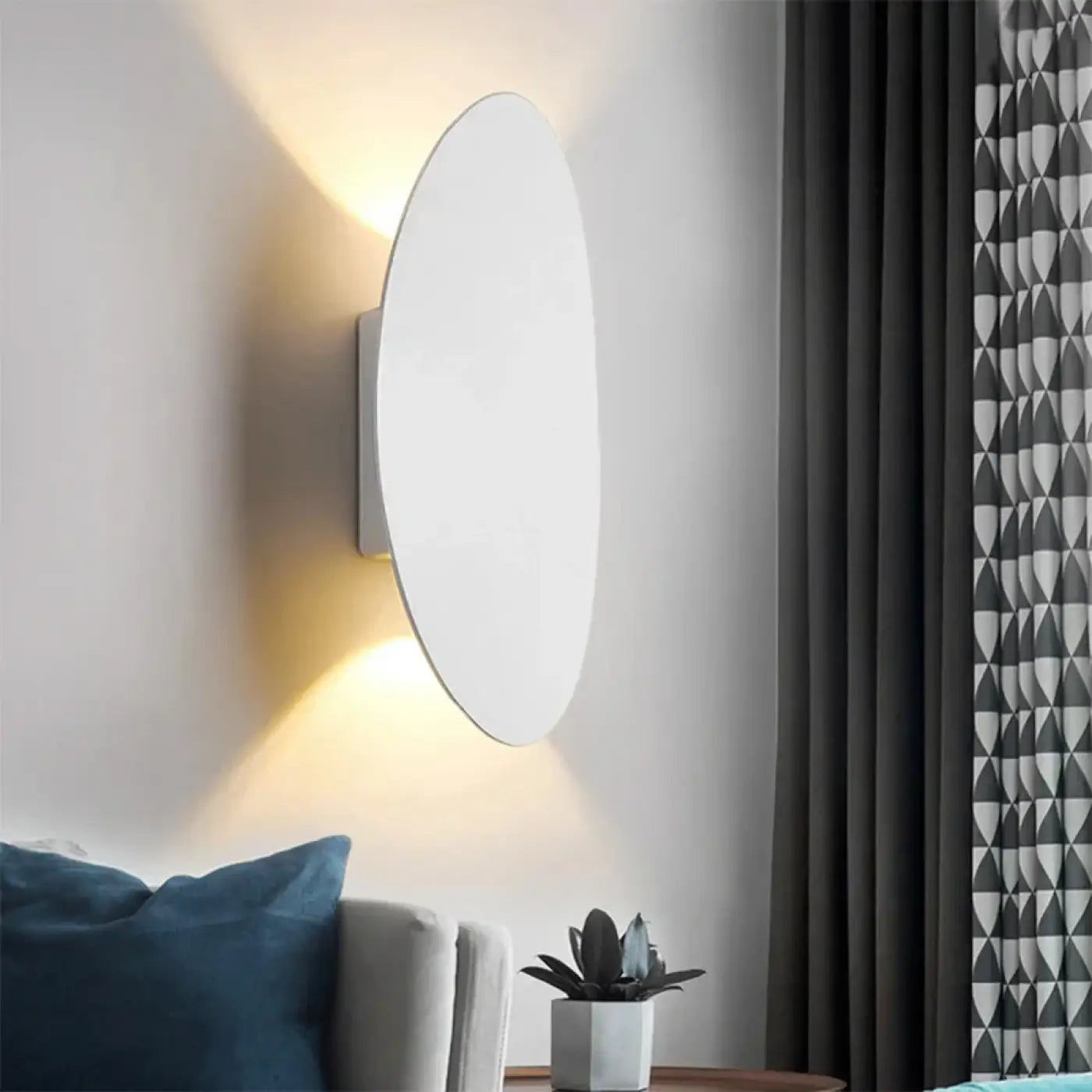 Applique Murale Design - Vatsira