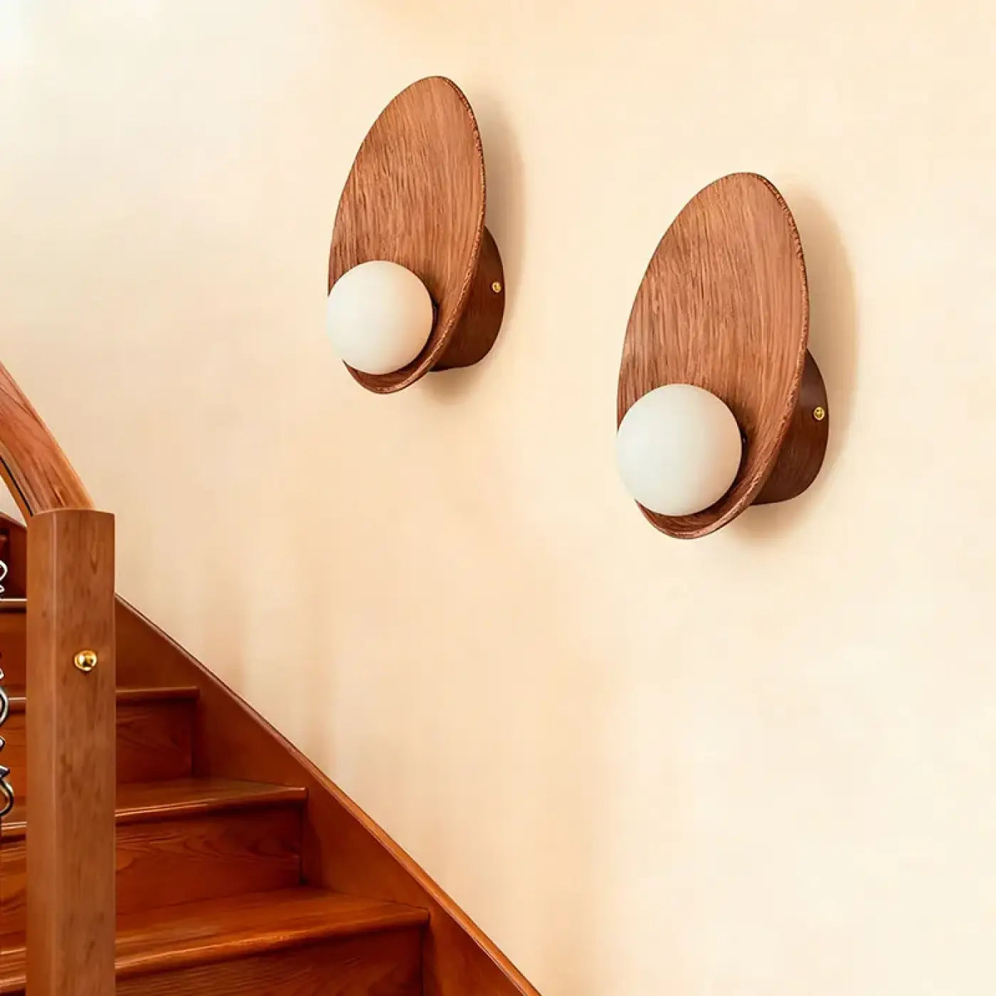 Applique Murale Minimaliste en Bois - Linc