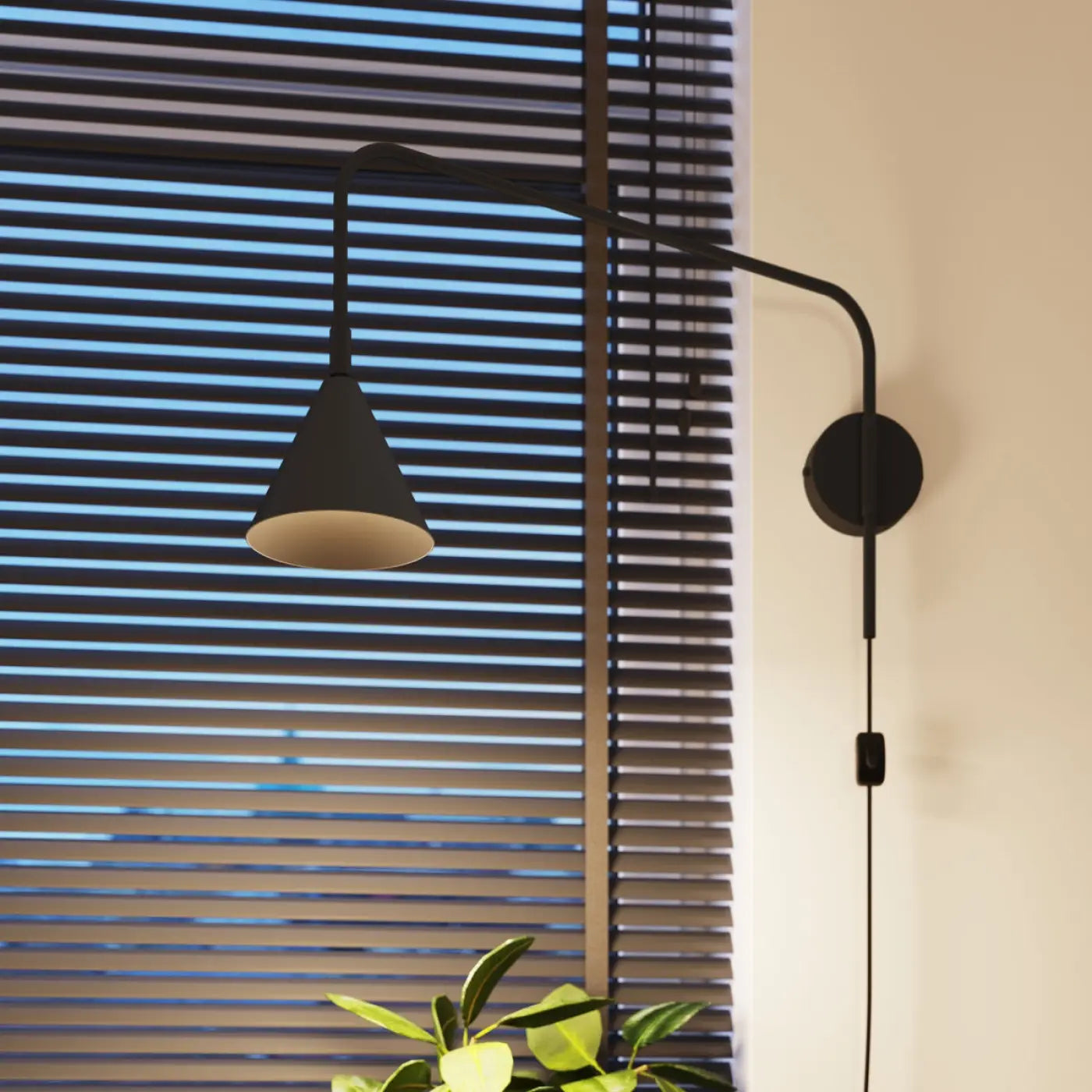 Applique Murale Design - Nox (Noir)