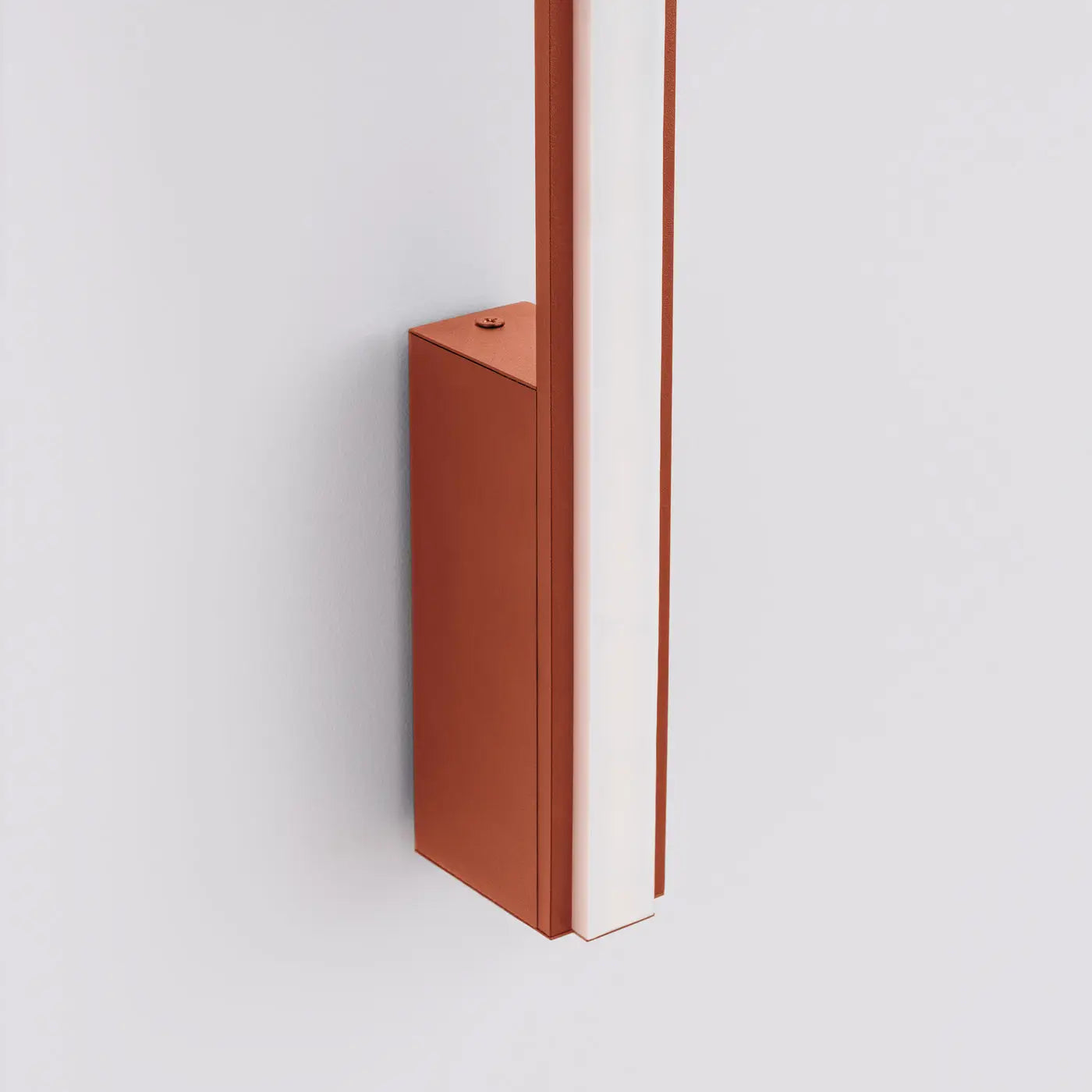 Applique Murale Design - Lagom 90 4000K (Rouge Ocre)