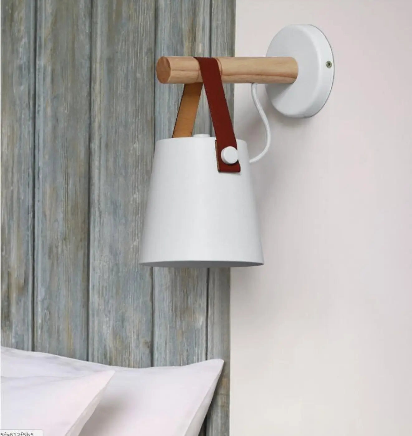 Applique Murale Scandinave en Bois - Nora