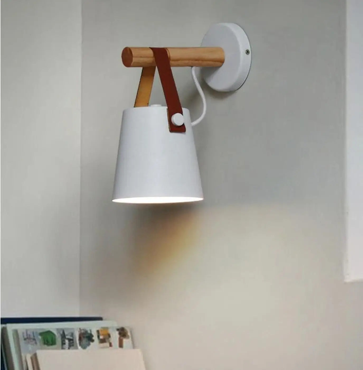 Applique Murale Scandinave en Bois - Nora