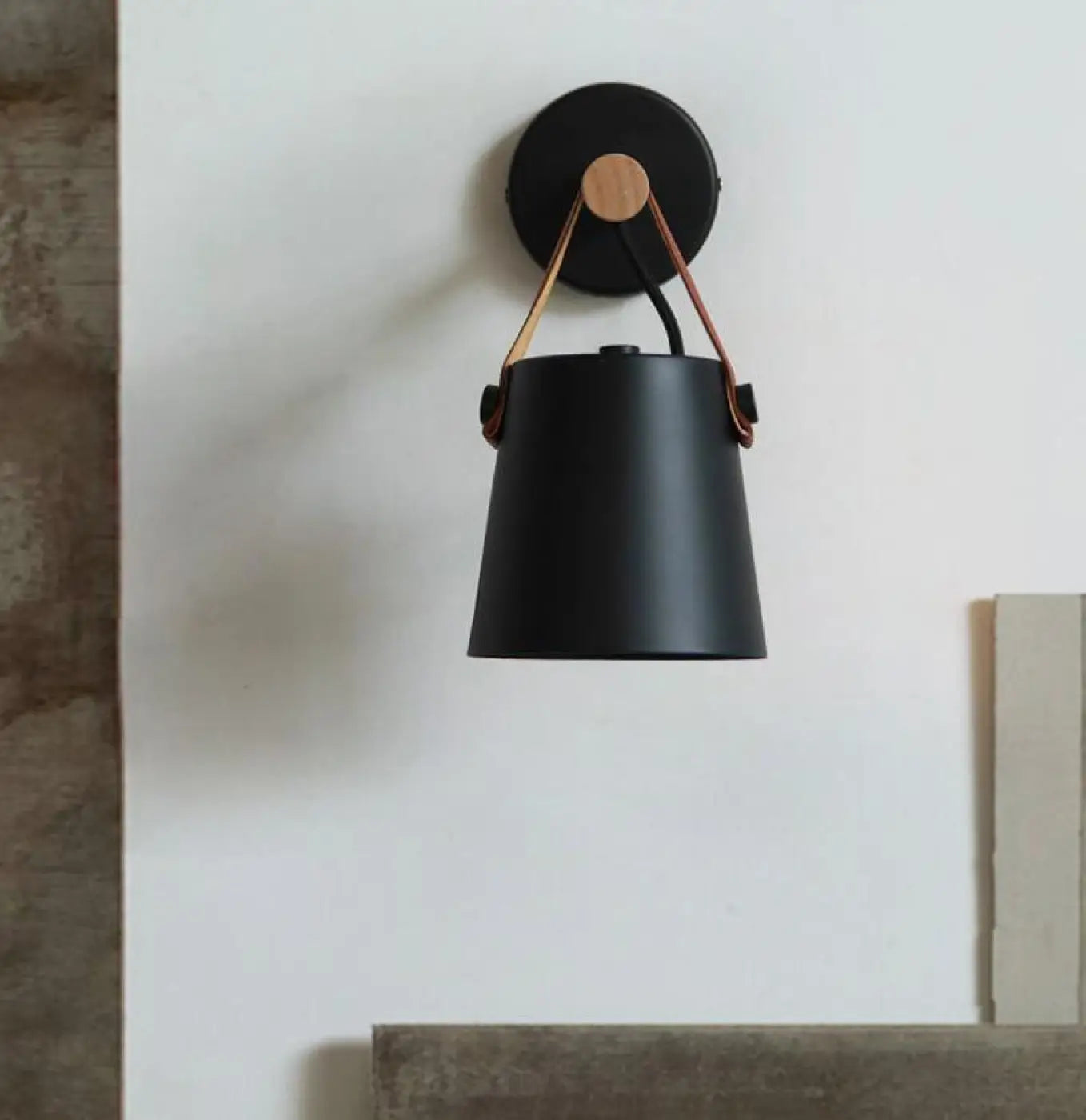 Applique Murale Scandinave en Bois - Nora