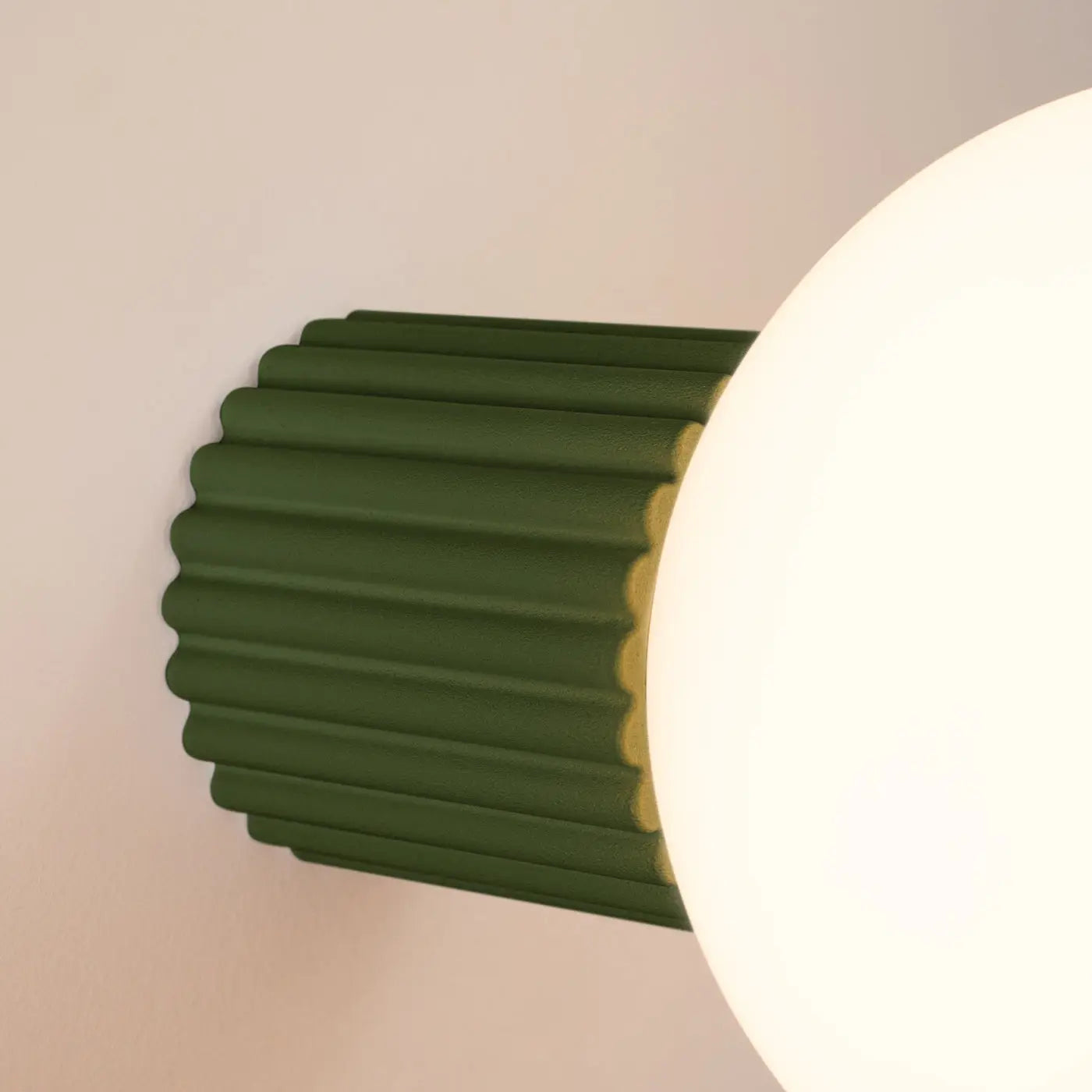 Applique Murale Moderne - Halo (Vert Olive)