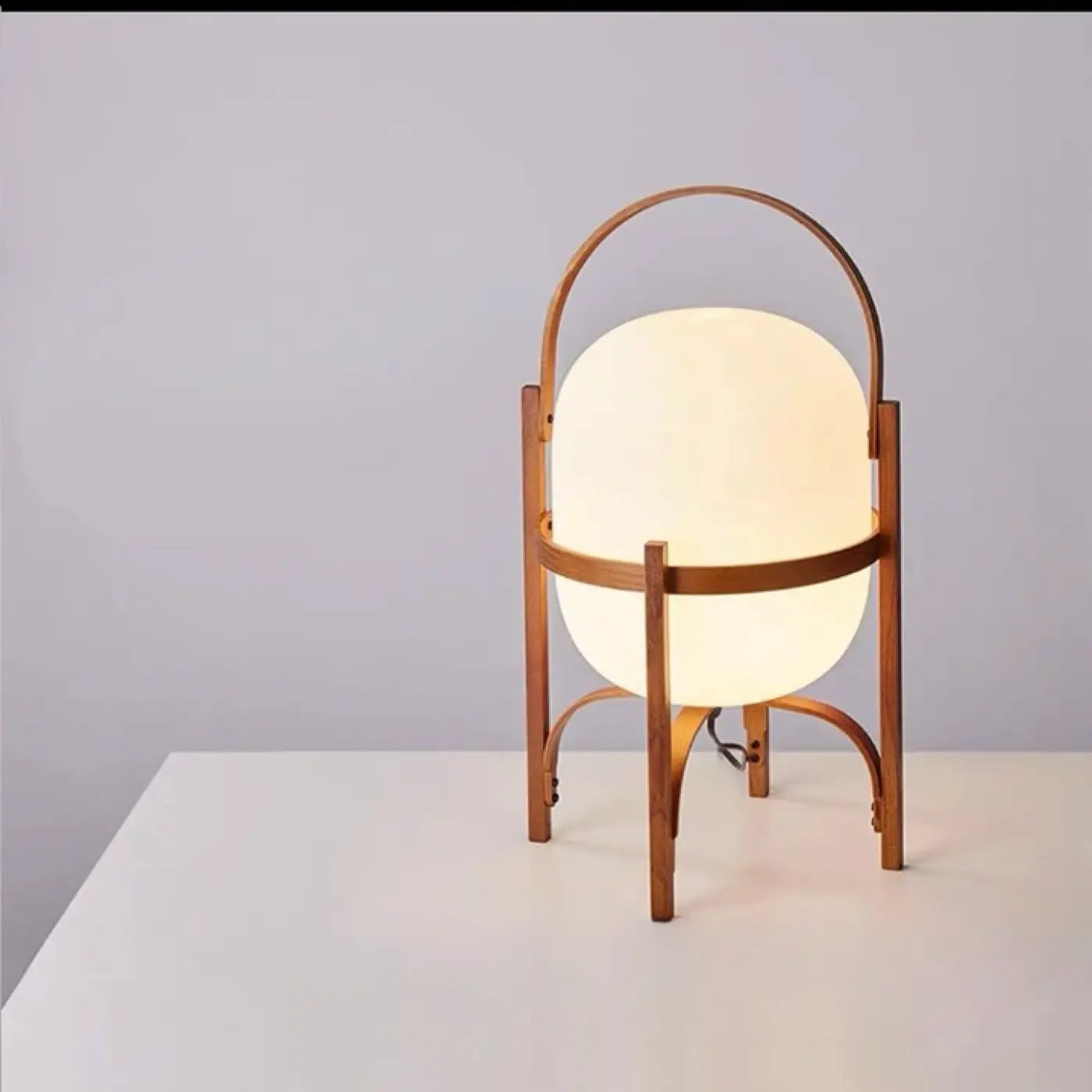 Lampadaire Design en Bois - Kalana