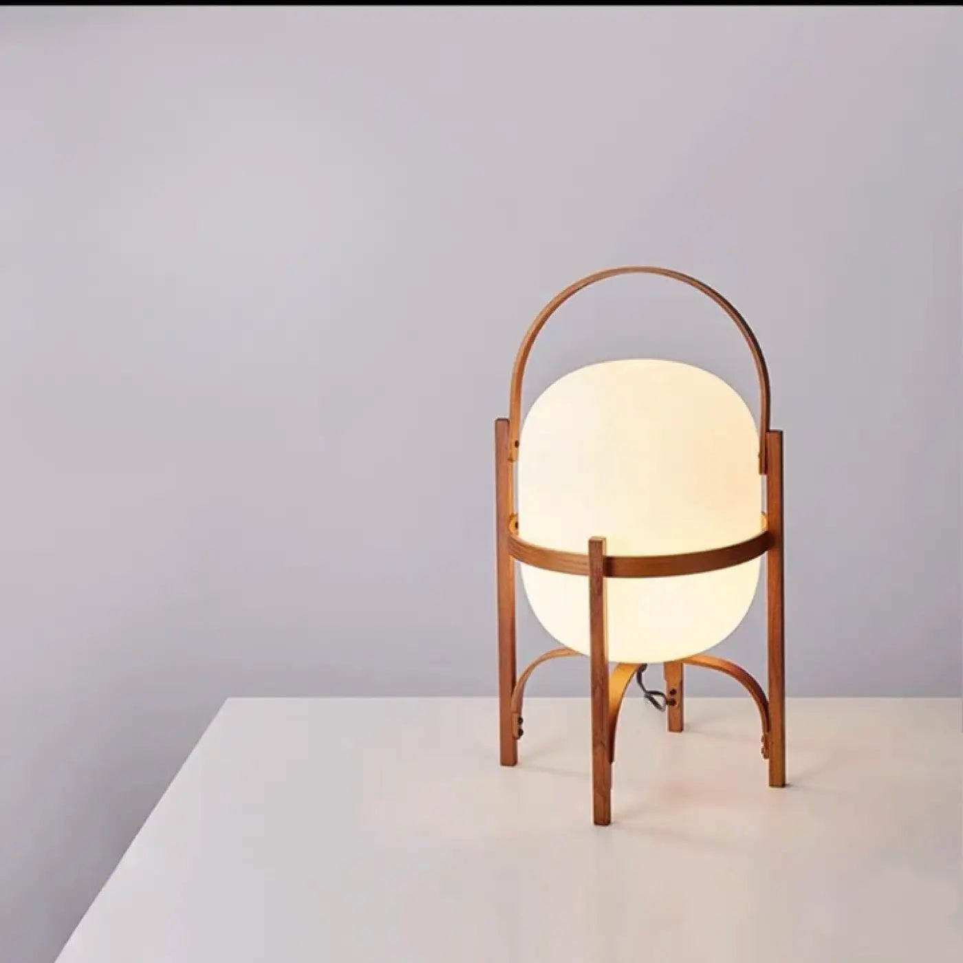 Lampadaire Design en Bois - Kalana