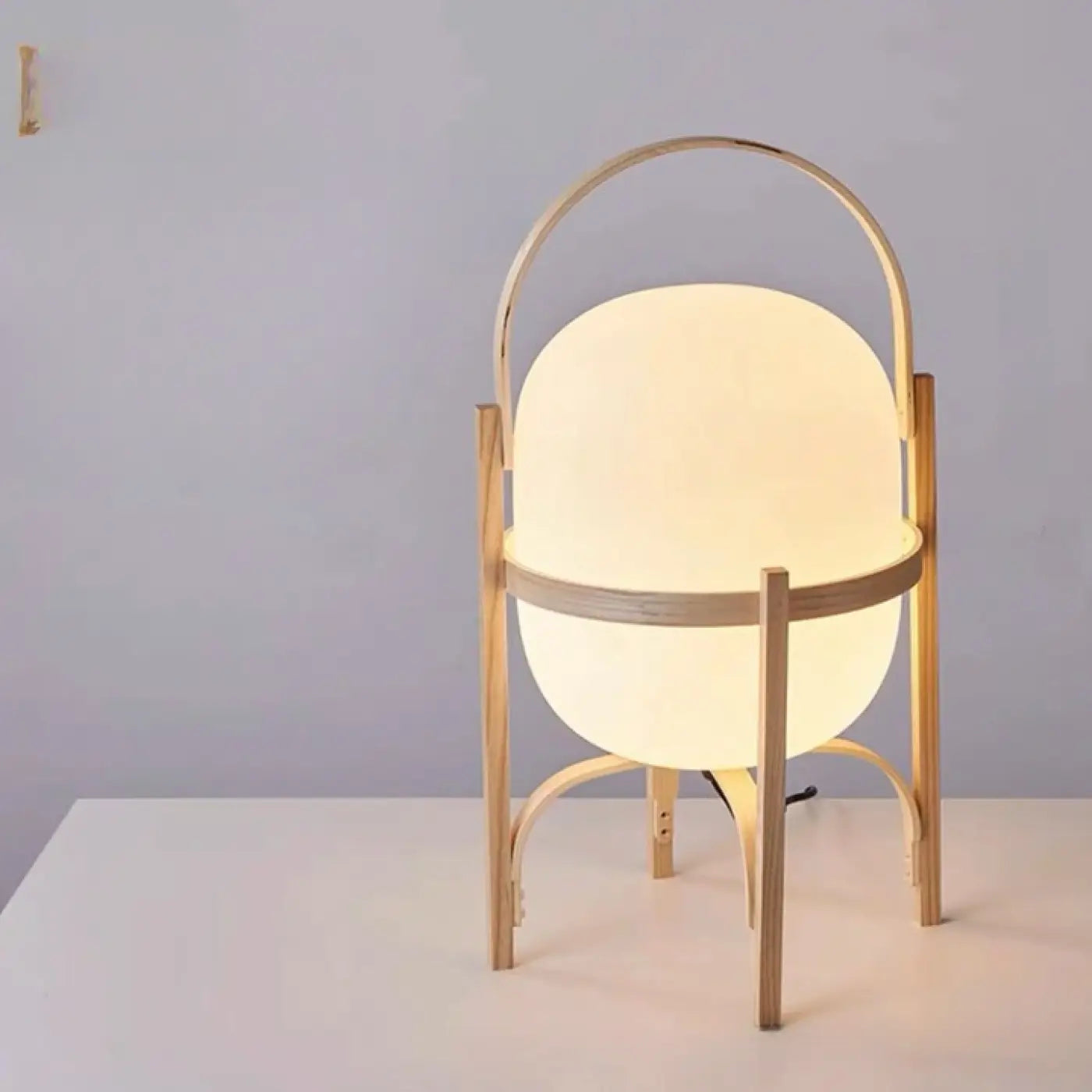 Lampadaire Design en Bois - Kalana