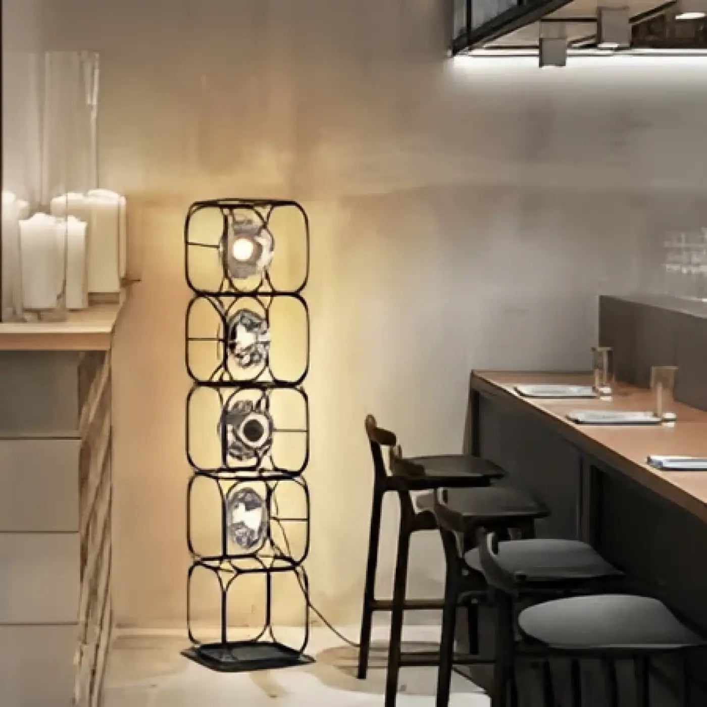 Lampadaire en Metal - Luxora