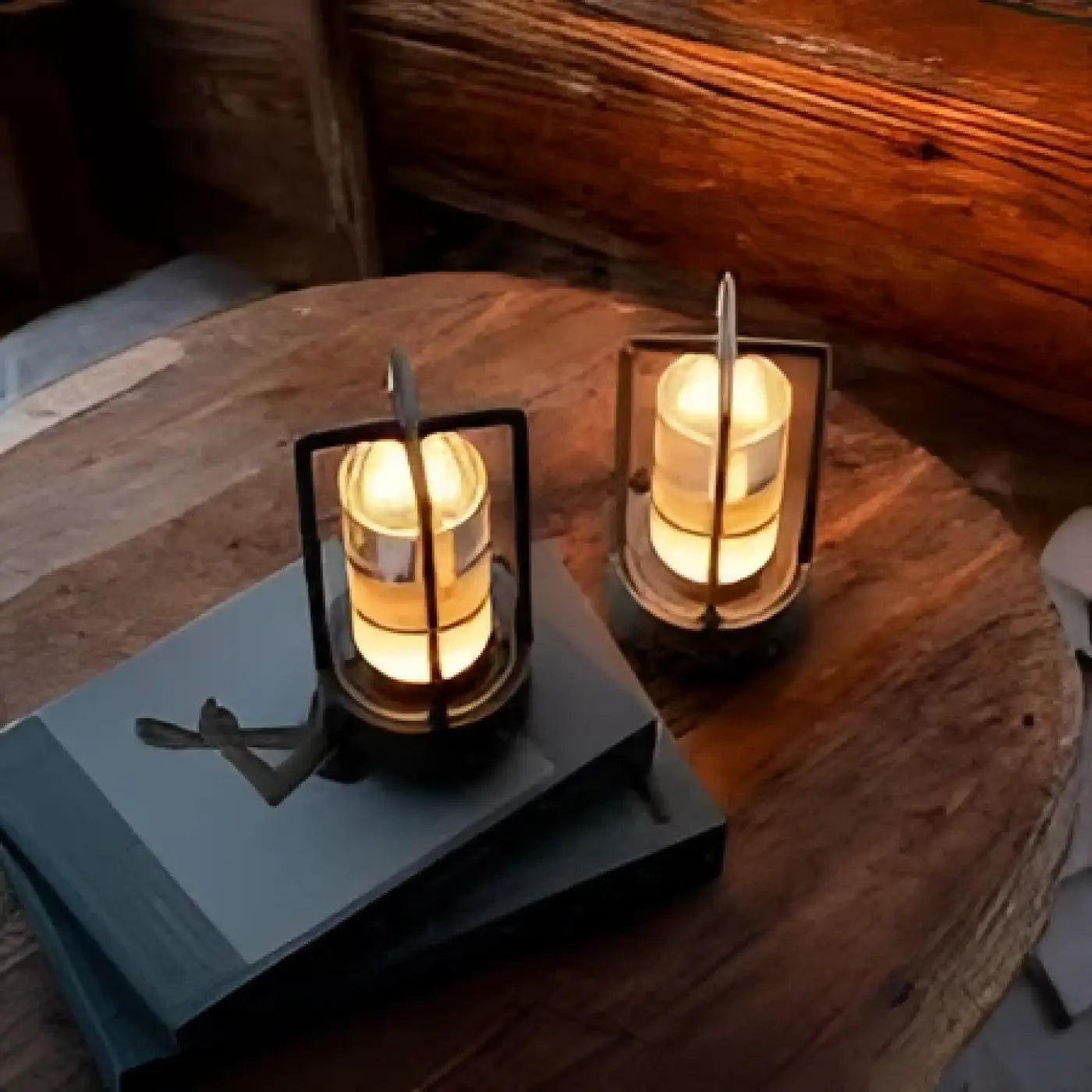 Lampe de Chevet Industriel - Alloy