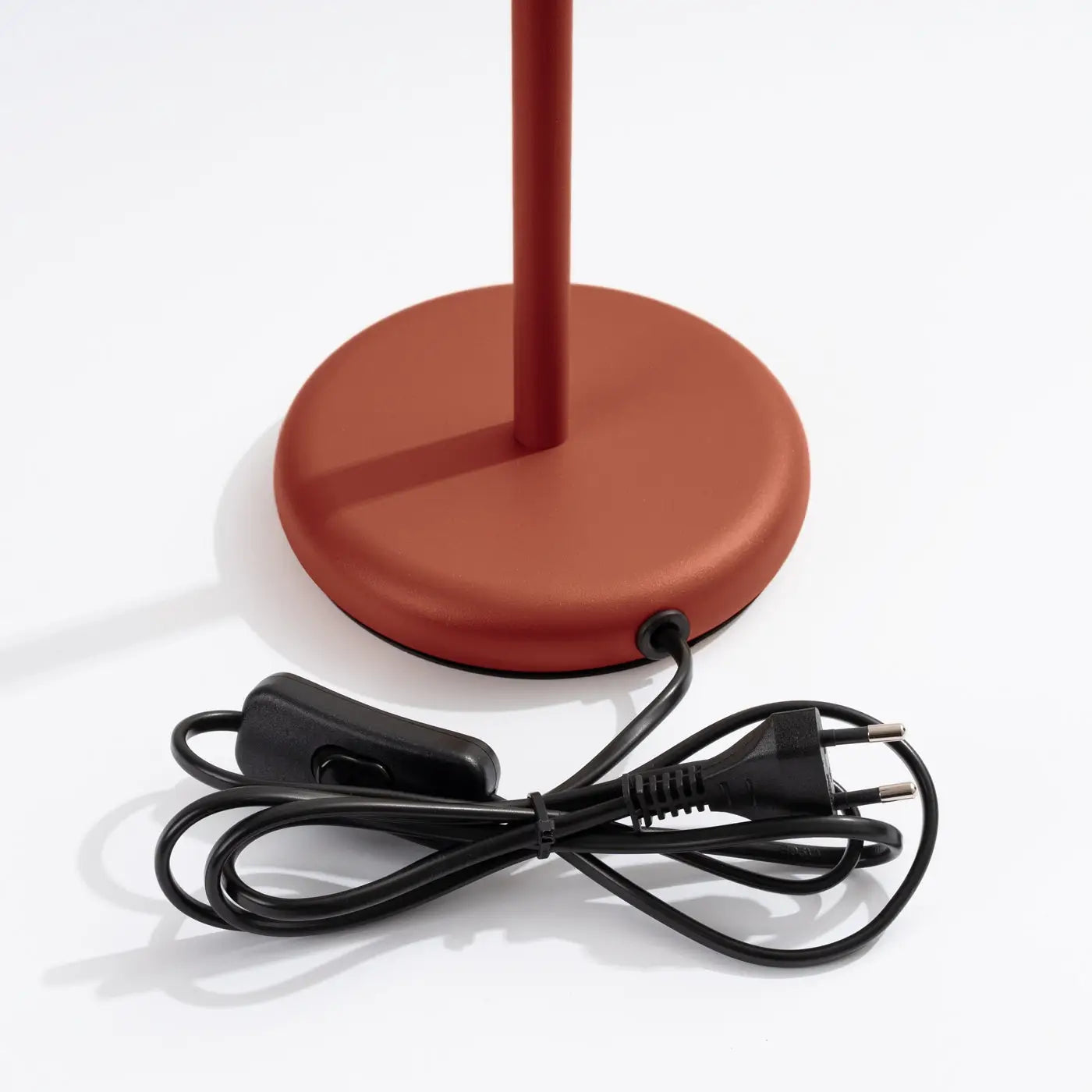 Lampe A Poser Design - Karbon (Rouge Ocre)