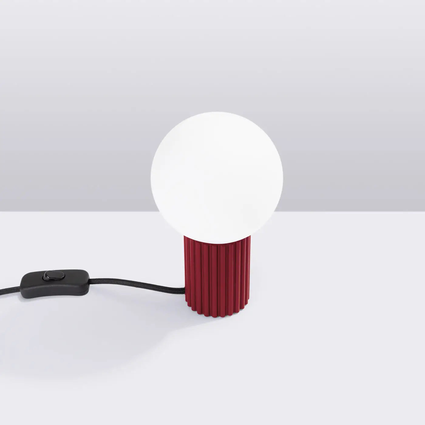 Lampe A Poser Design - Halo (Bordeaux)