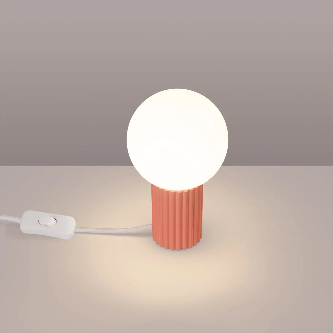 Lampe A Poser Design - Halo (Peach)