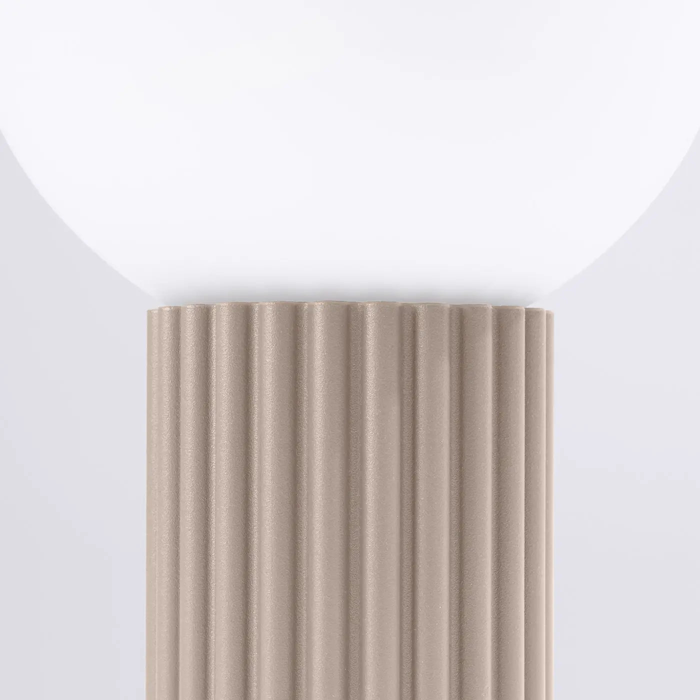 Lampe A Poser Design - Halo (Taupe)