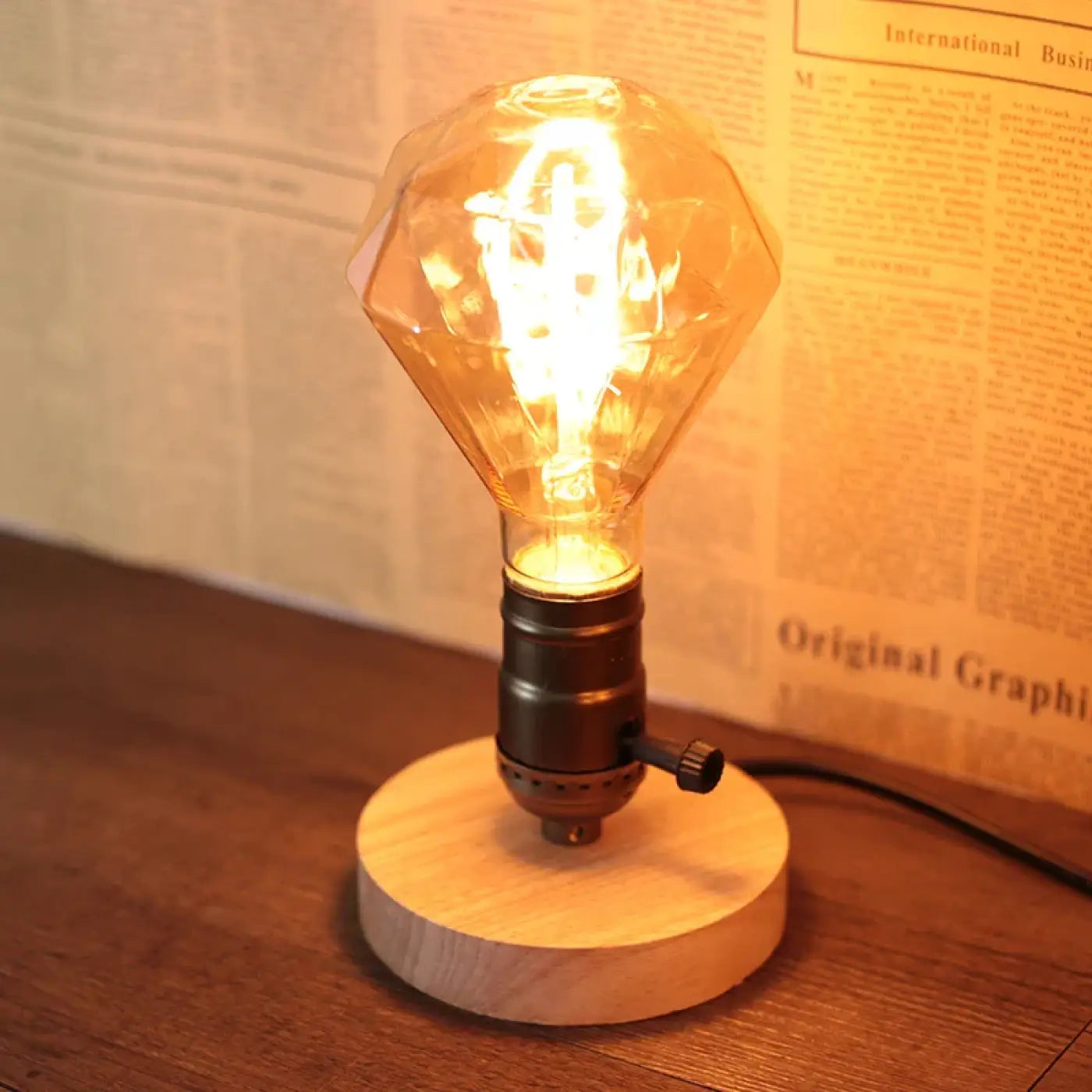 Lampe de Table Retro en Bois - Loxia