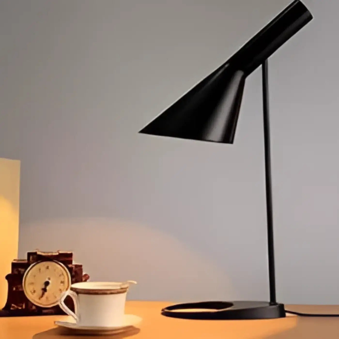 Lampe de Table Scandinave - Iluna
