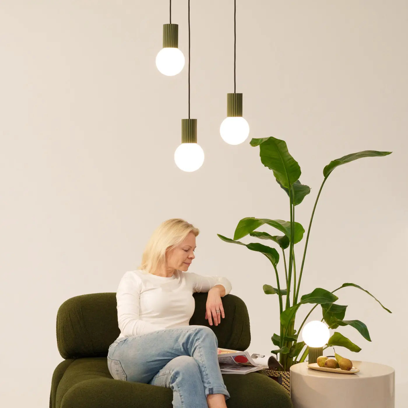 Lampe A Poser HALO - (Vert Olive)