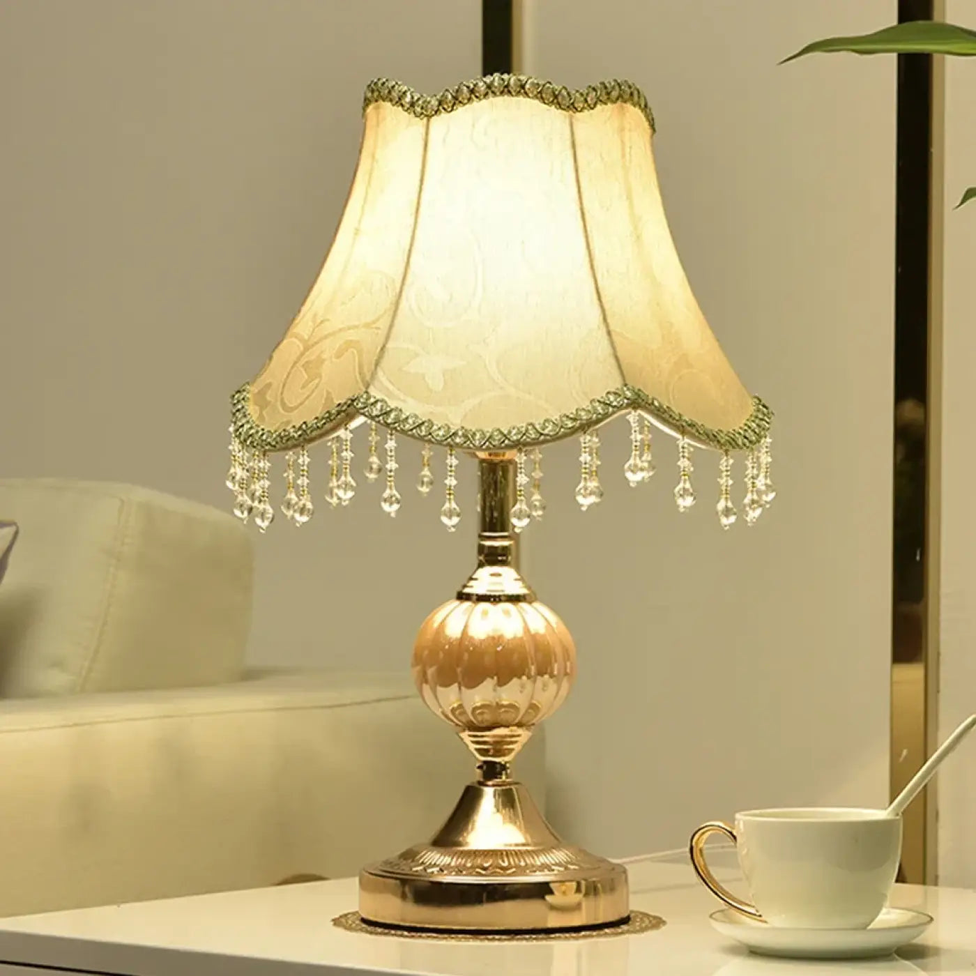 Lampe de Table Vintage en Tissu - Debhy