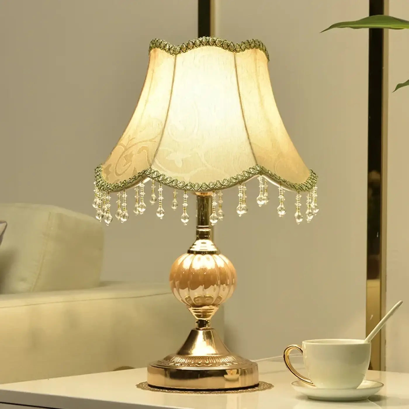 Lampe de Table Vintage en Tissu - Debhy