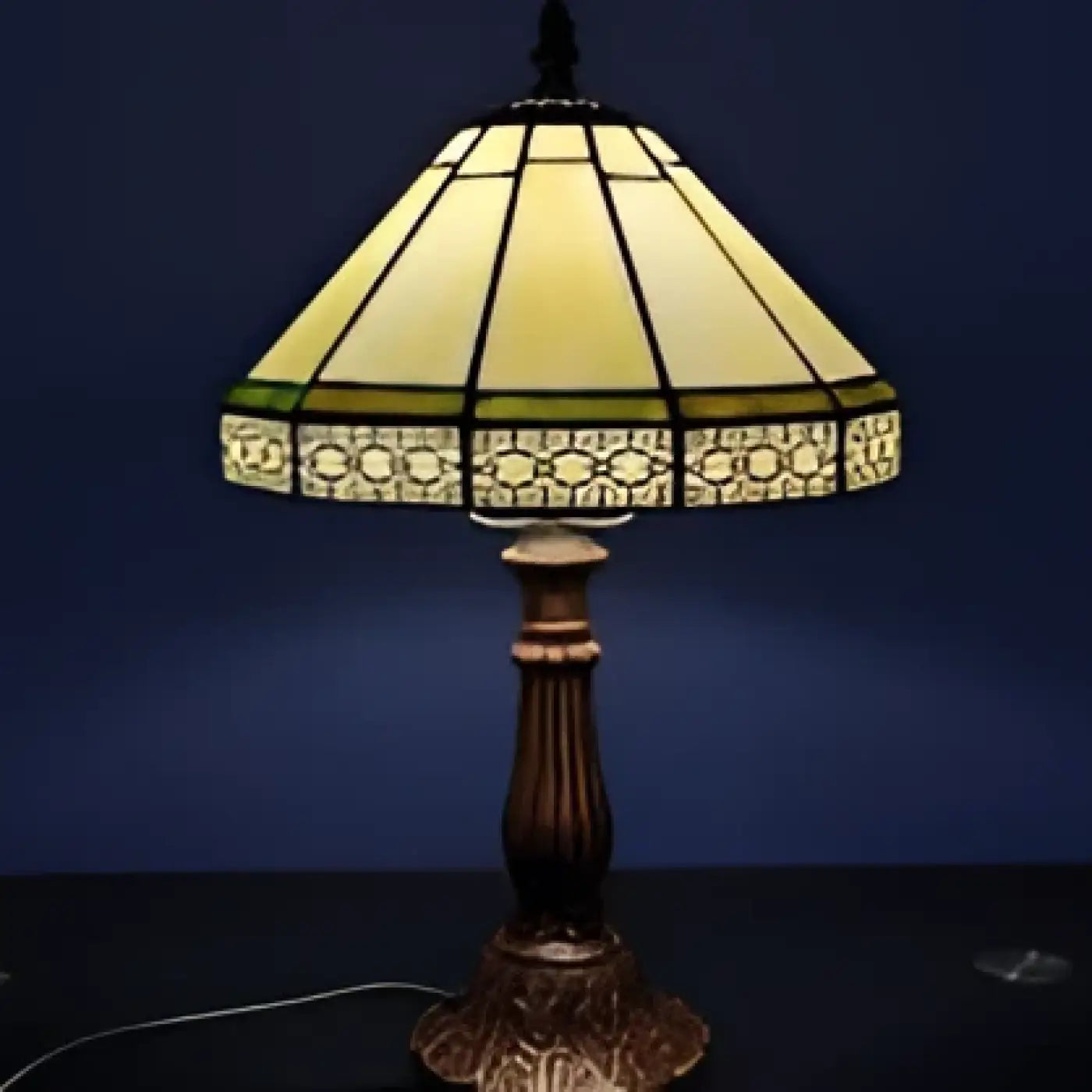 Lampe de Chevet Vintage - Euruka