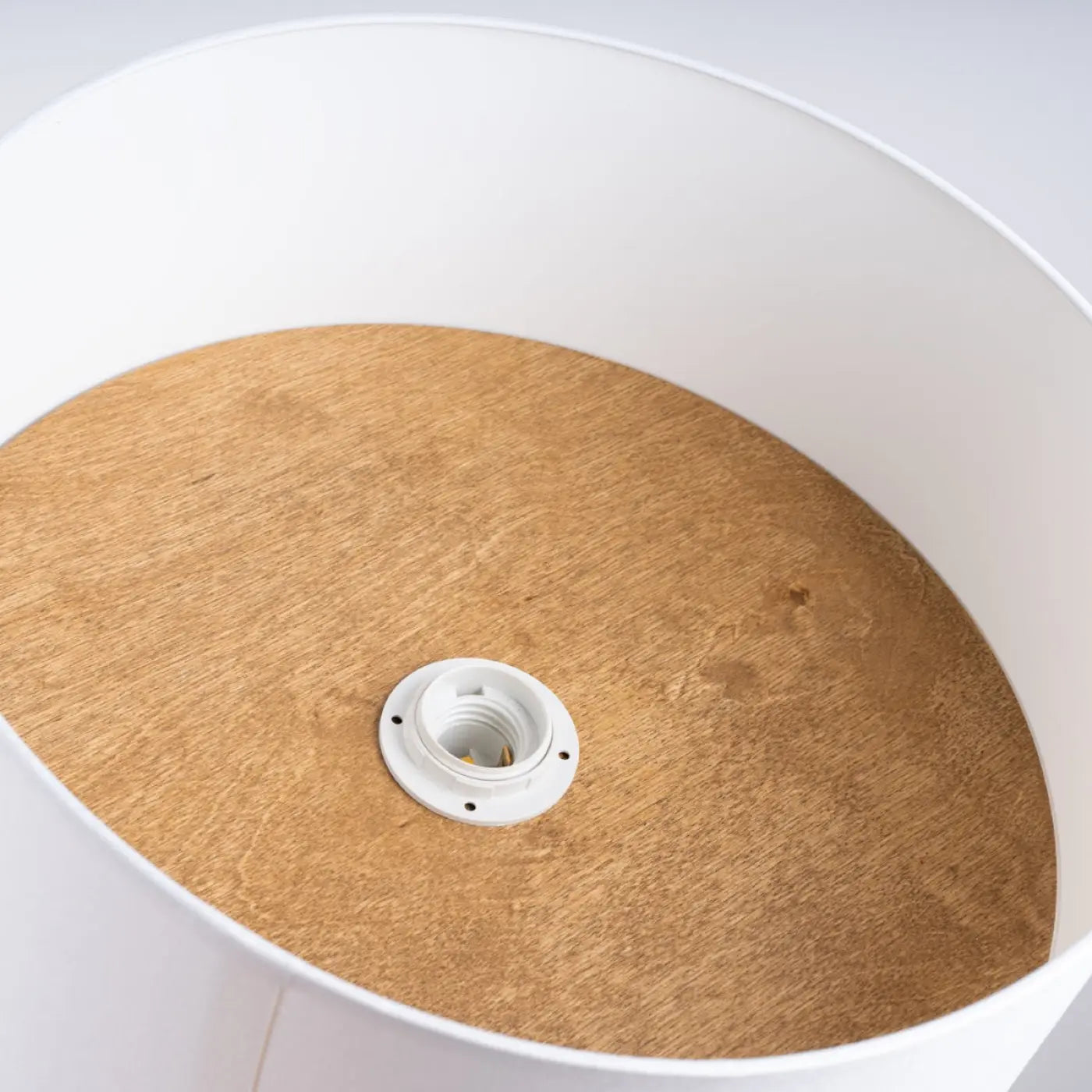Luminaire Plafonnier Scandinave - Telesto (Blanc / Marron Clair)