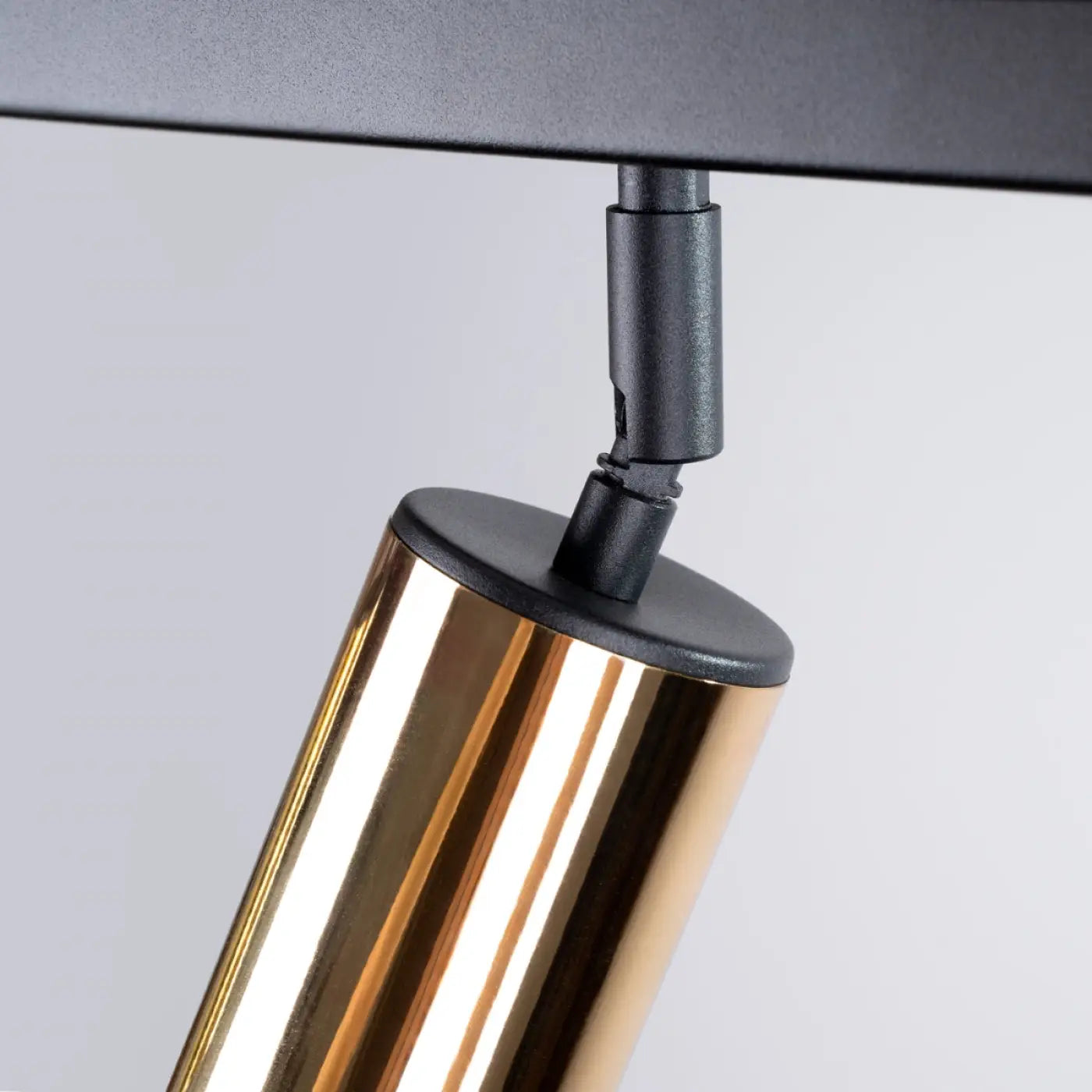 Luminaire Plafonnier Moderne - Winx 6L (Noir/Doré)