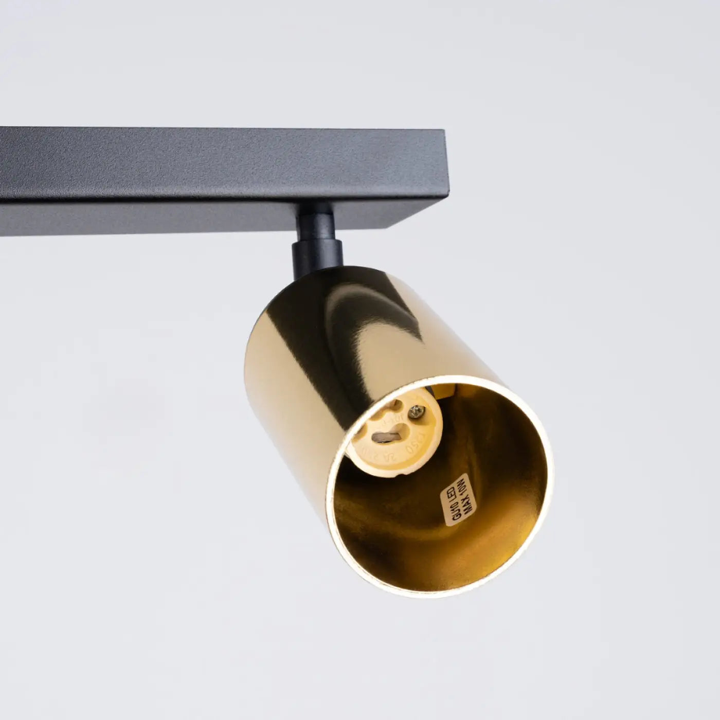 Luminaire Plafonnier Moderne - Winx 6L (Noir/Doré)