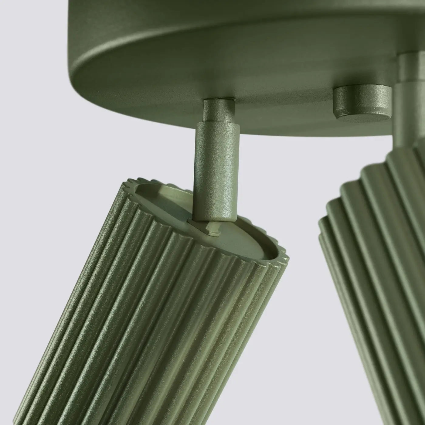 Luminaire Plafonnier Moderne - Karbon 3P (Vert Olive)