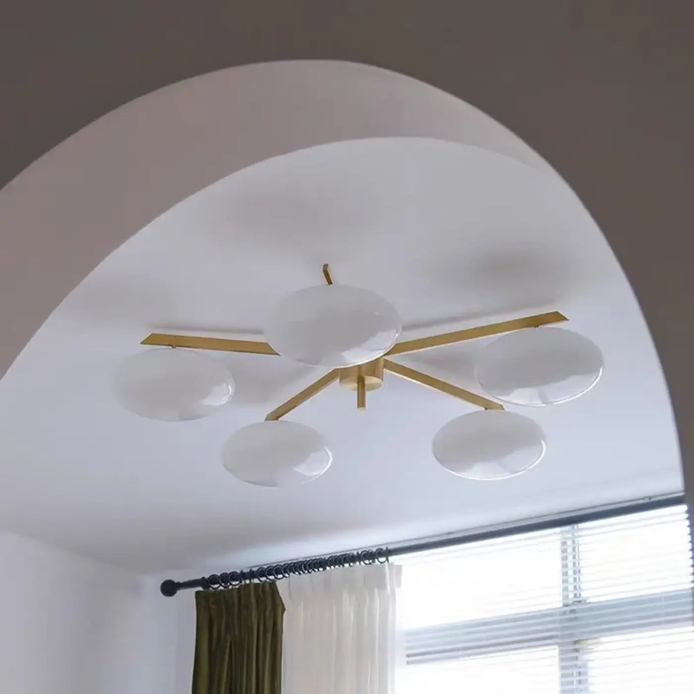 Luminaire Plafonnier Moderne en Verre - Xilys