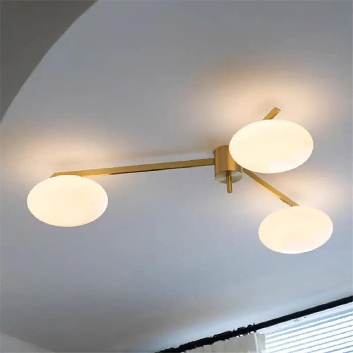 Luminaire Plafonnier Moderne en Verre - Xilys