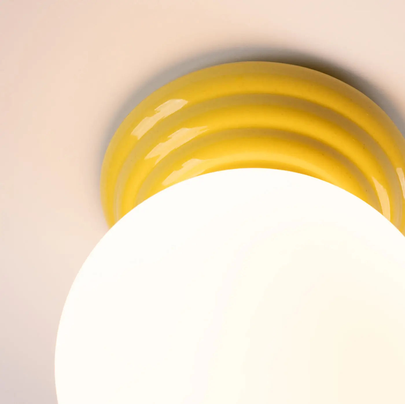 Luminaire Plafonnier Design - Zori (Jaune)