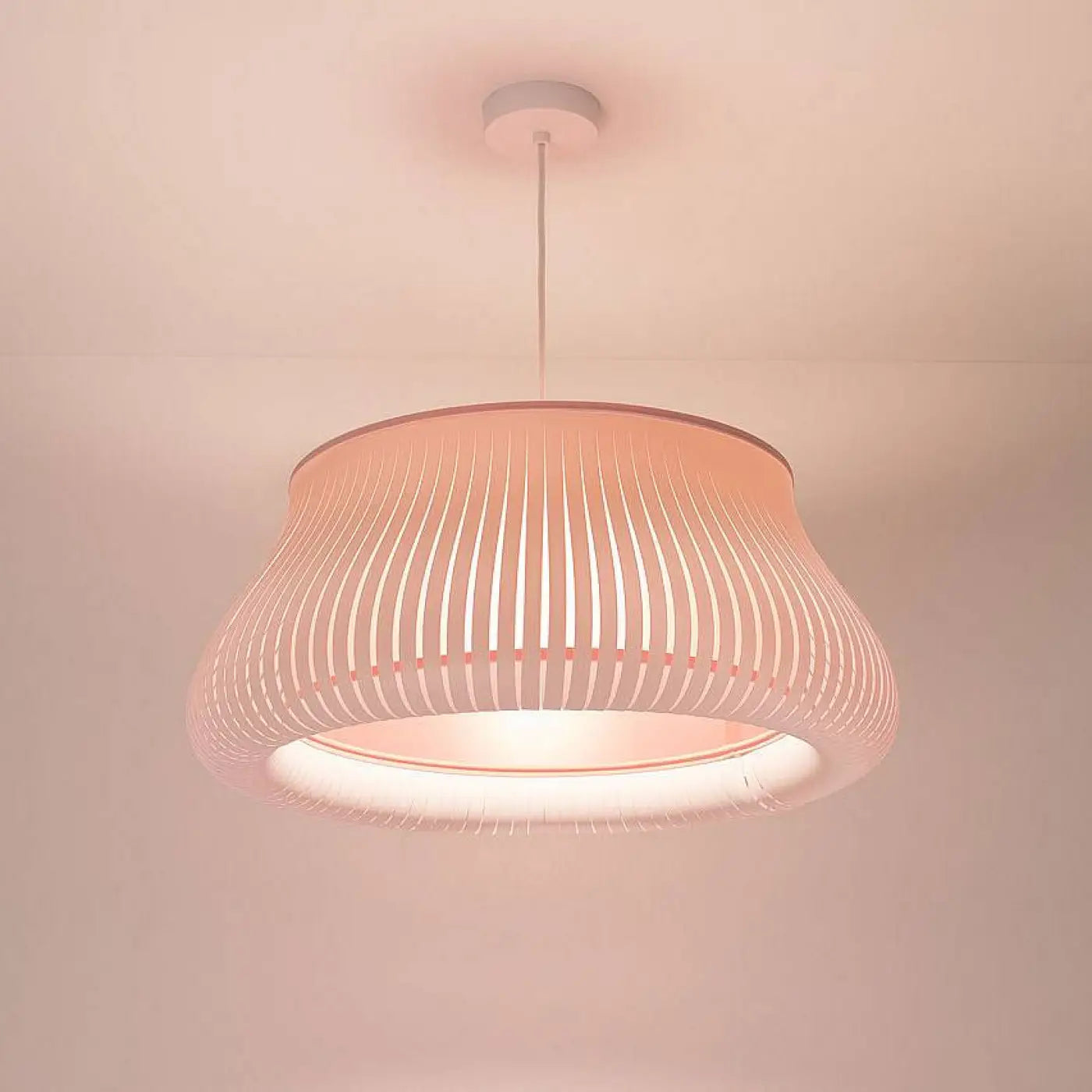 Suspension Luminaire Design - Oblo (Blanc/Rose)