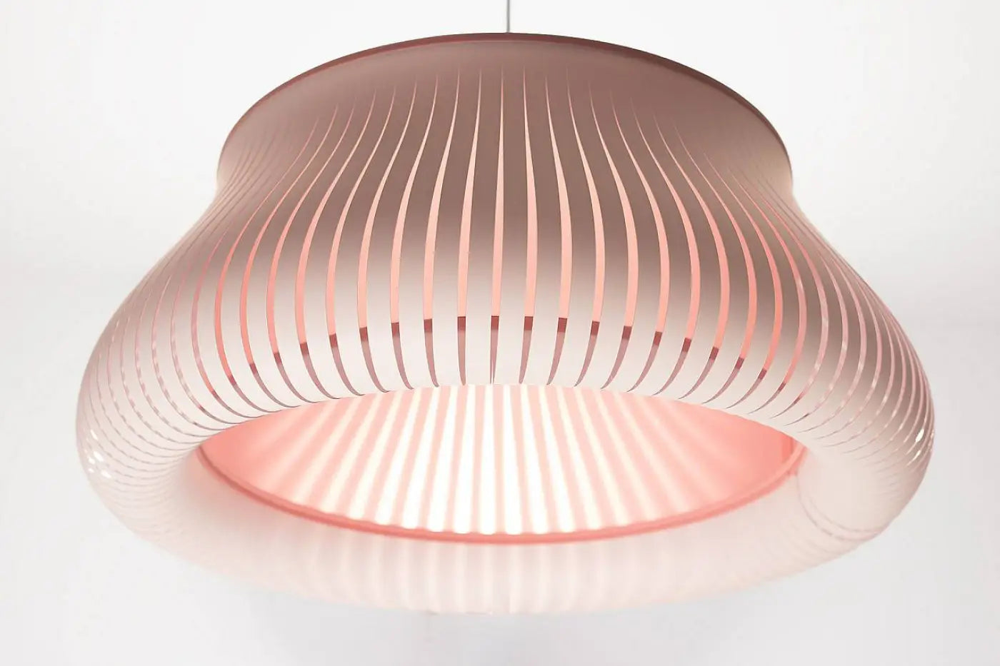 Suspension Luminaire Design - Oblo (Blanc/Rose)
