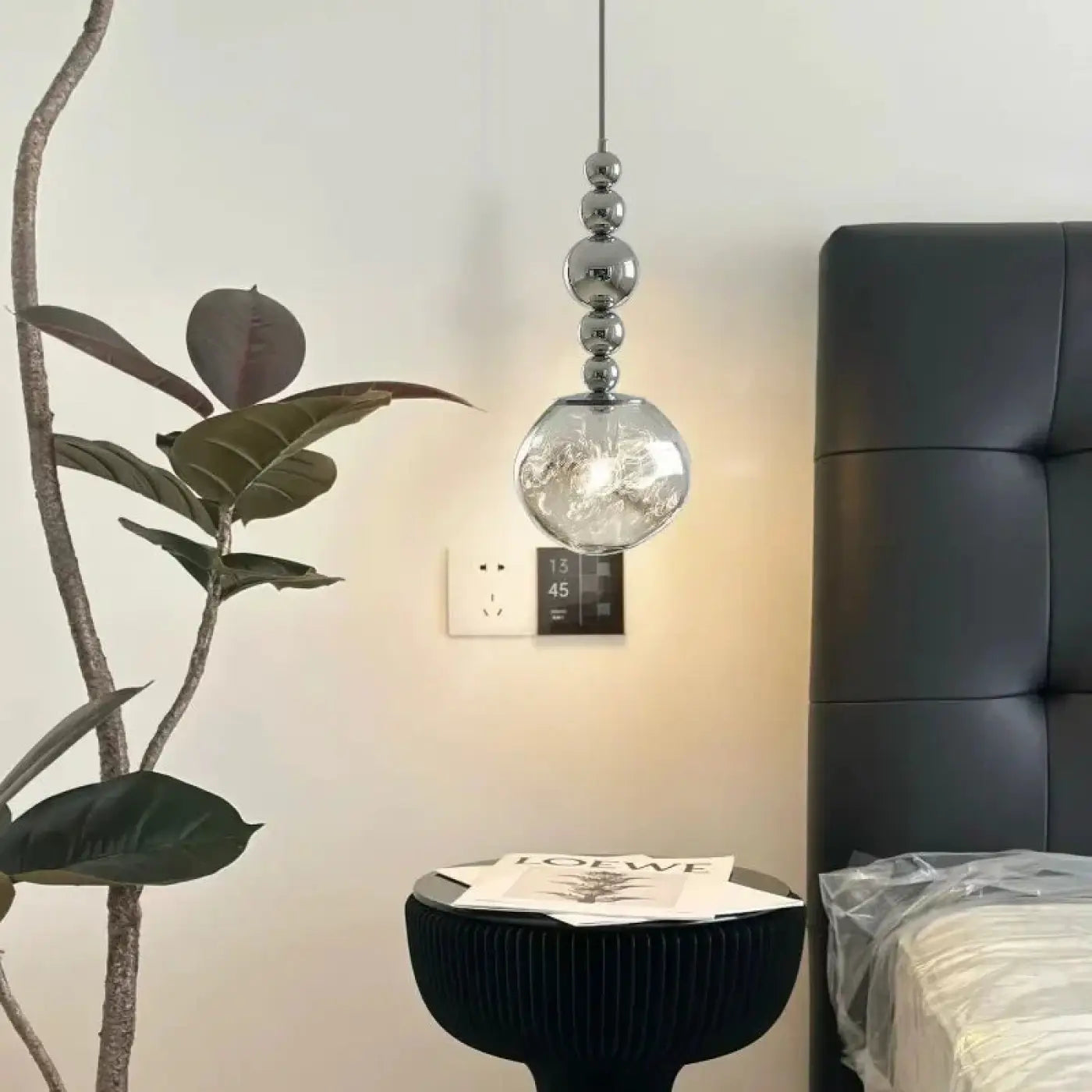 Suspension Luminaire Design - Venusia