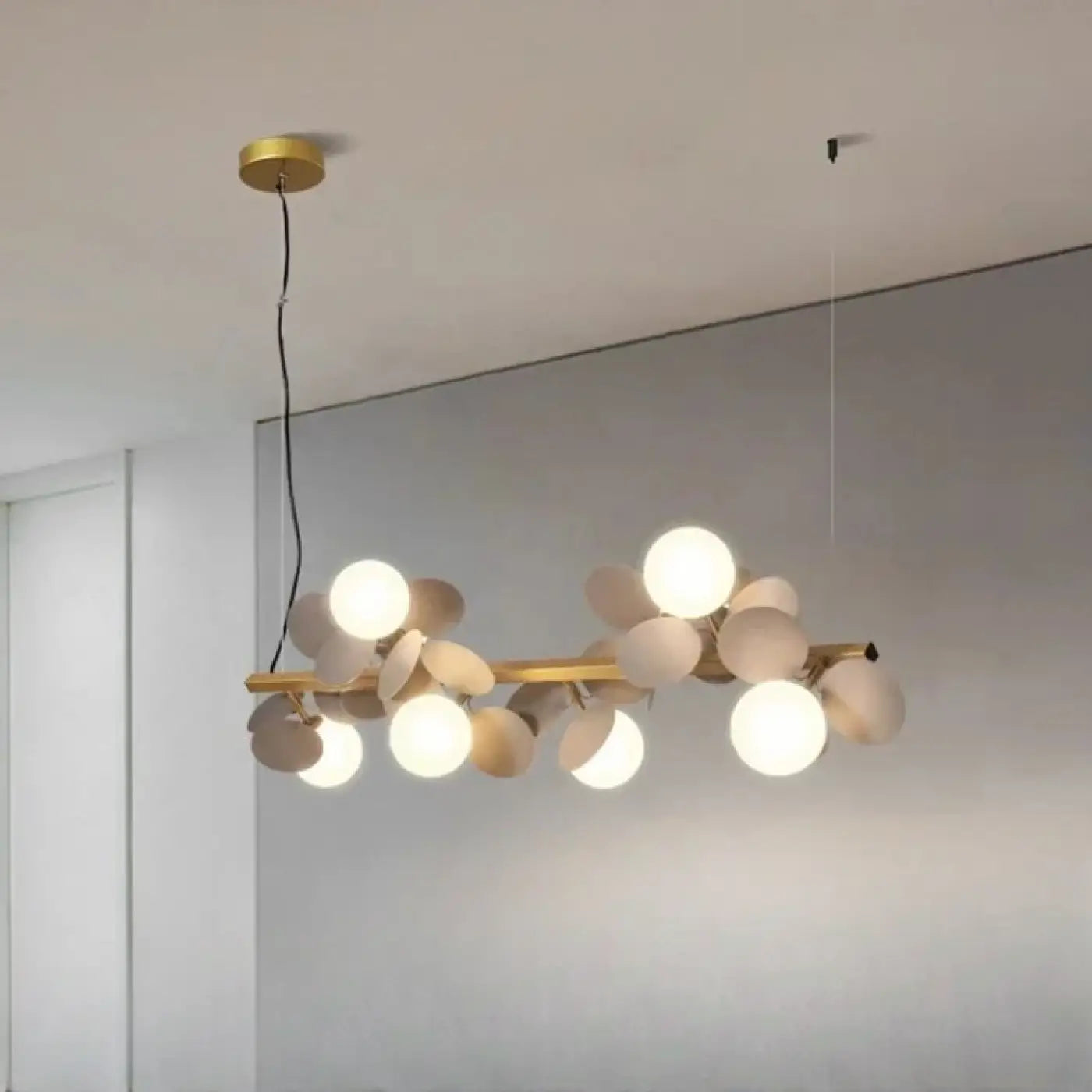 Suspension Luminaire Design - Orbellia