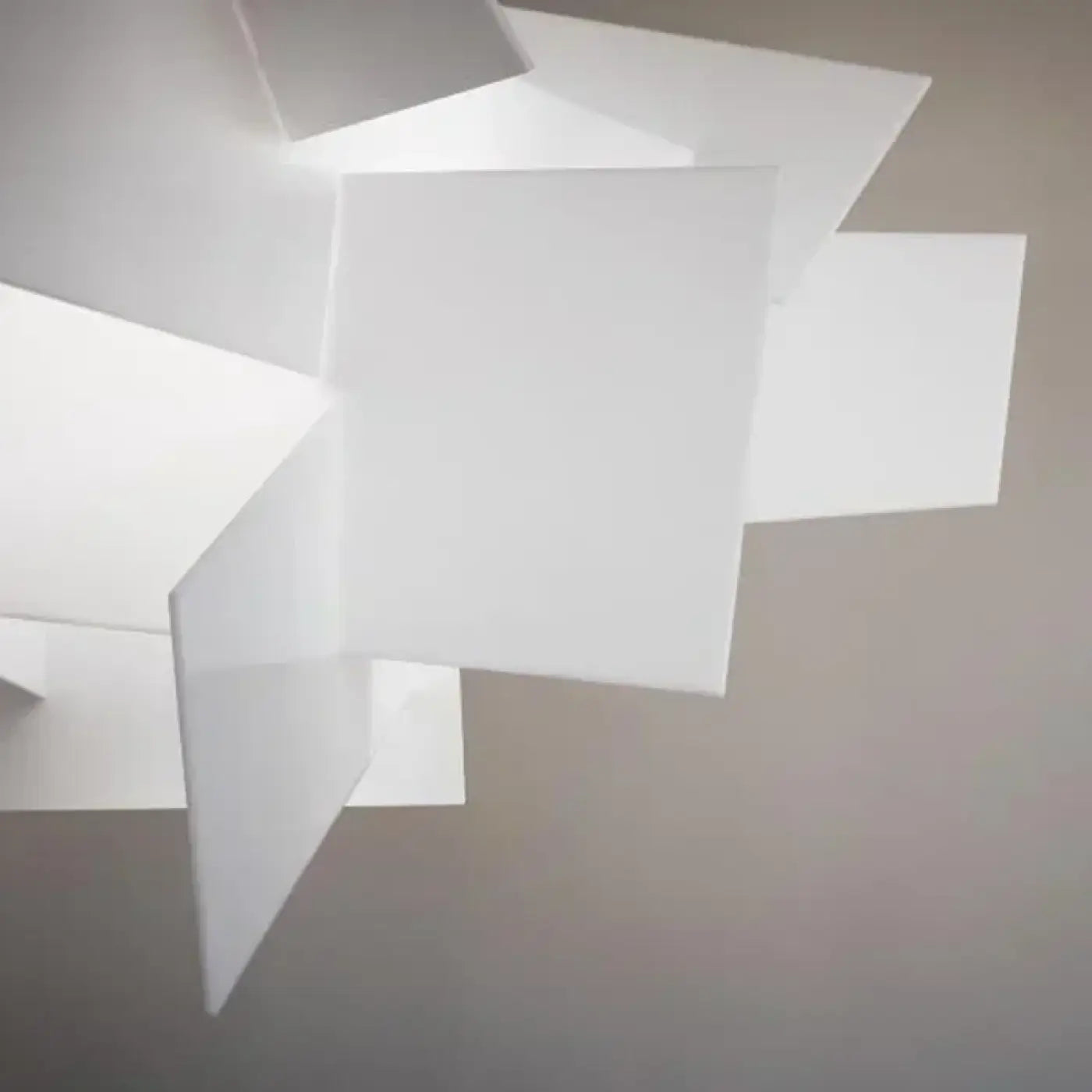 Suspension Luminaire Design - Gritia