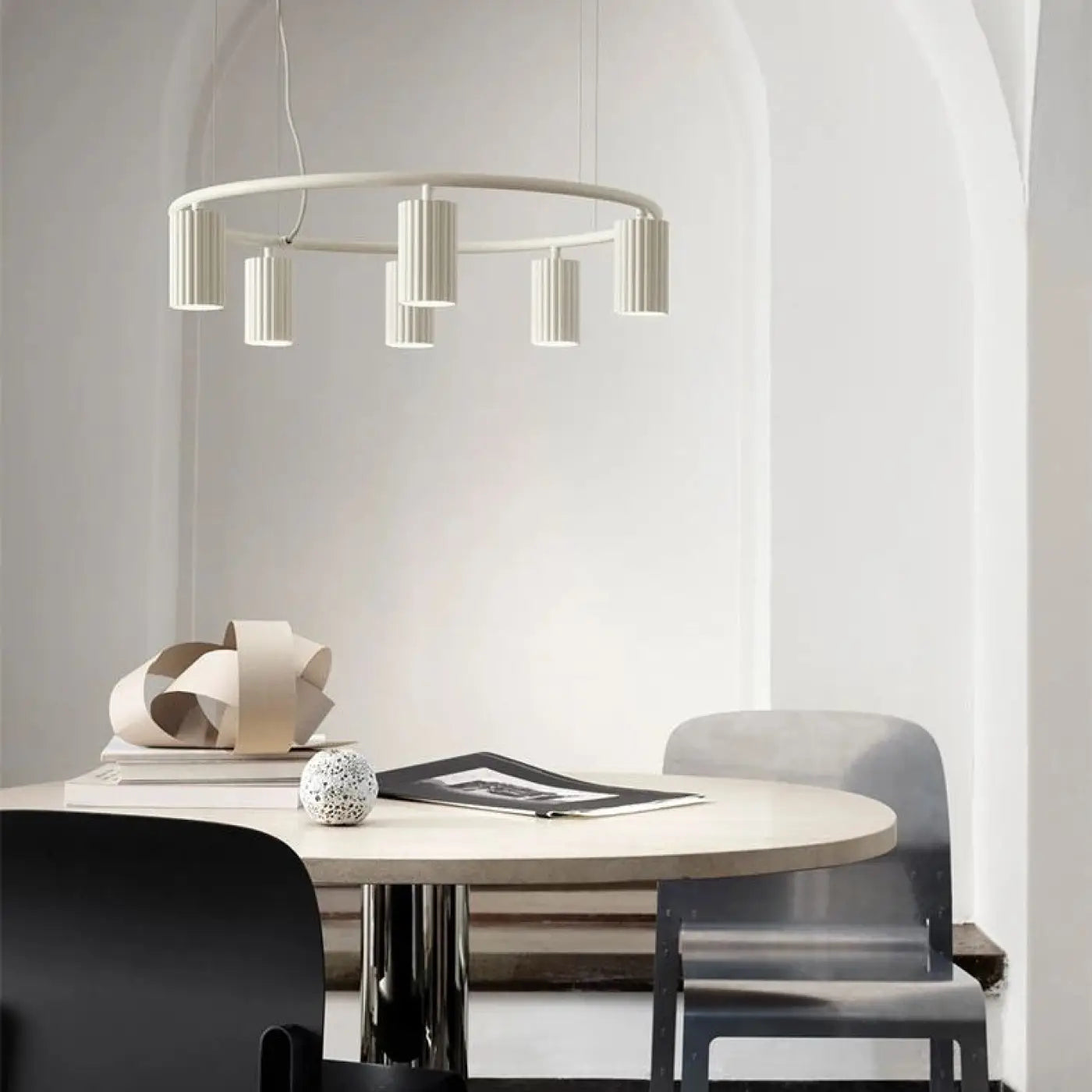 Suspension Luminaire Minimaliste en Metal - Zynth