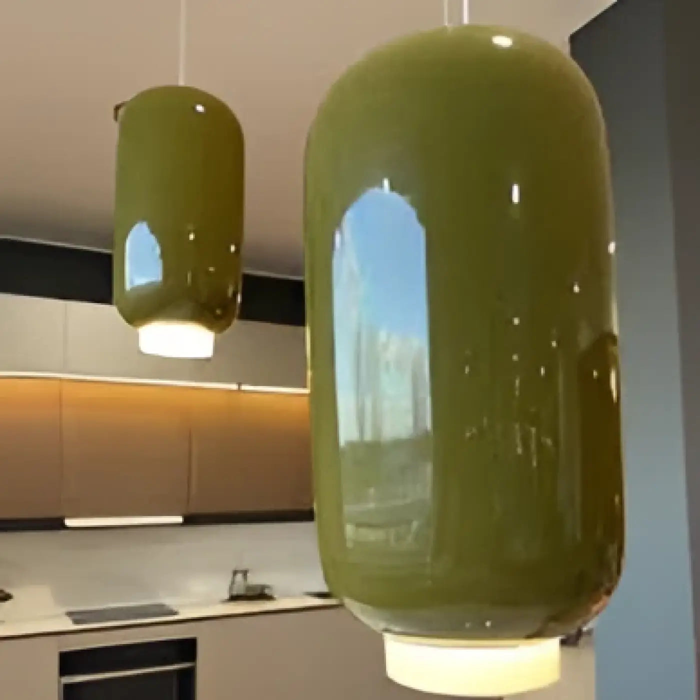 Suspension Luminaire Minimaliste en Verre - Olmo