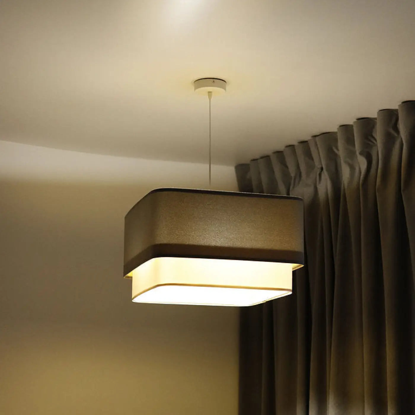 Suspension Luminaire Moderne - Kwadro Duo (Gris/Blanc)