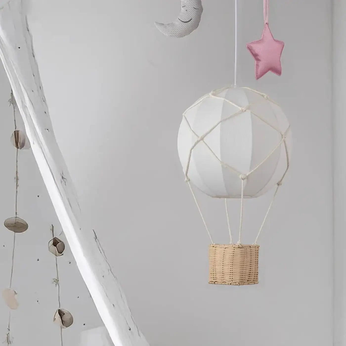 Suspension Luminaire Design en Rotin - Fiere