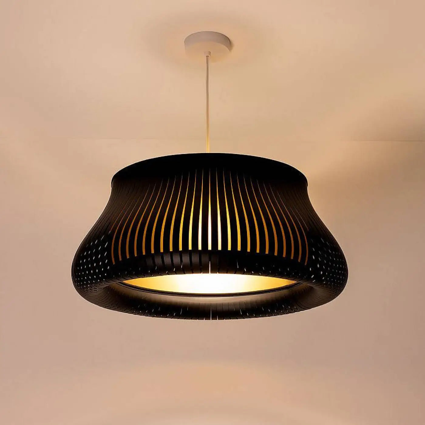 Suspension Luminaire Design - Oblo (Noir/Doré)