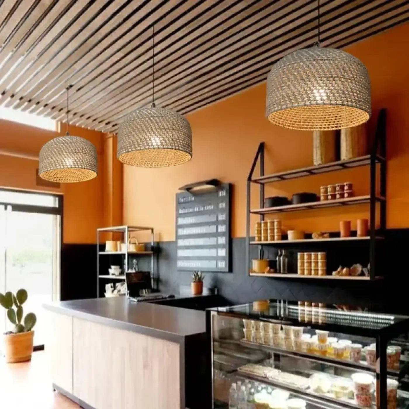 Suspension Luminaire Design - Deragere