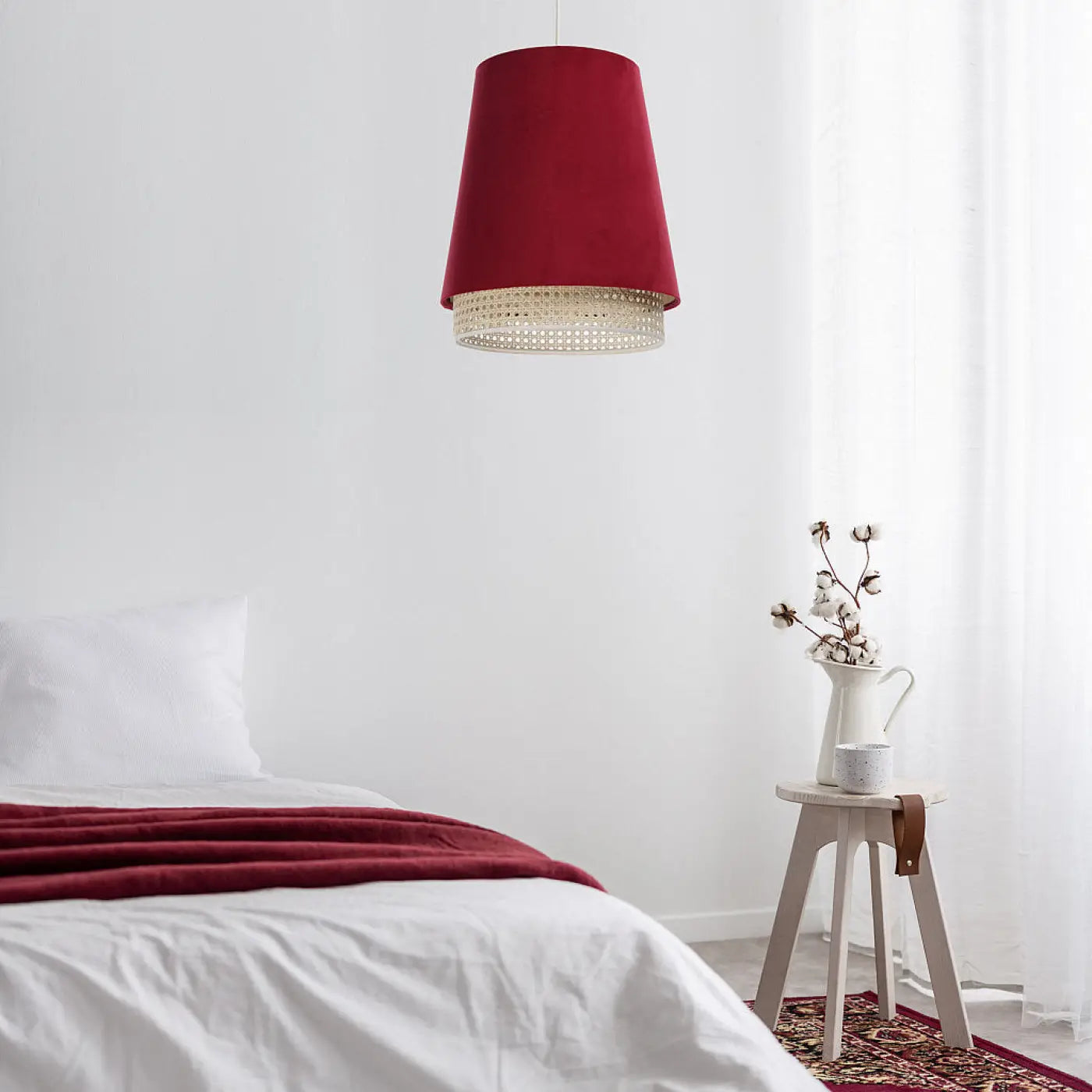 Suspension Luminaire Moderne en Rotin - Sensei Rattan (Rouge)