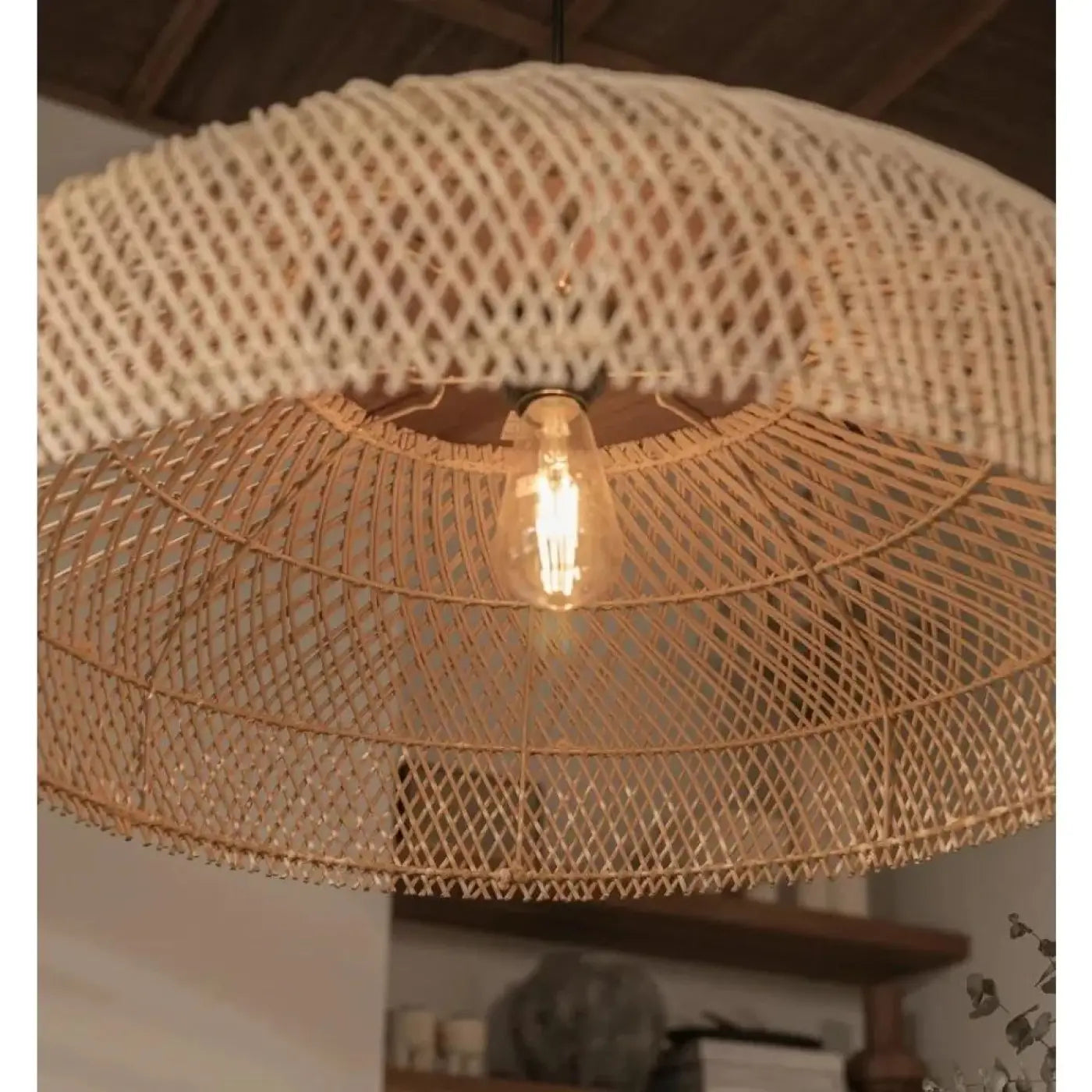 Suspension Luminaire Elegant en Bois - Jatre