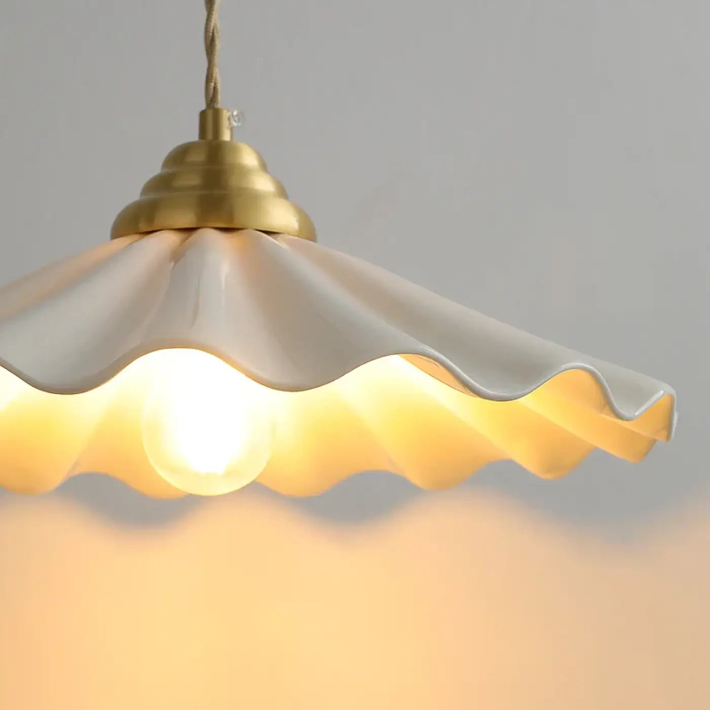 Suspension Luminaire Retro en Laiton - Tiroy