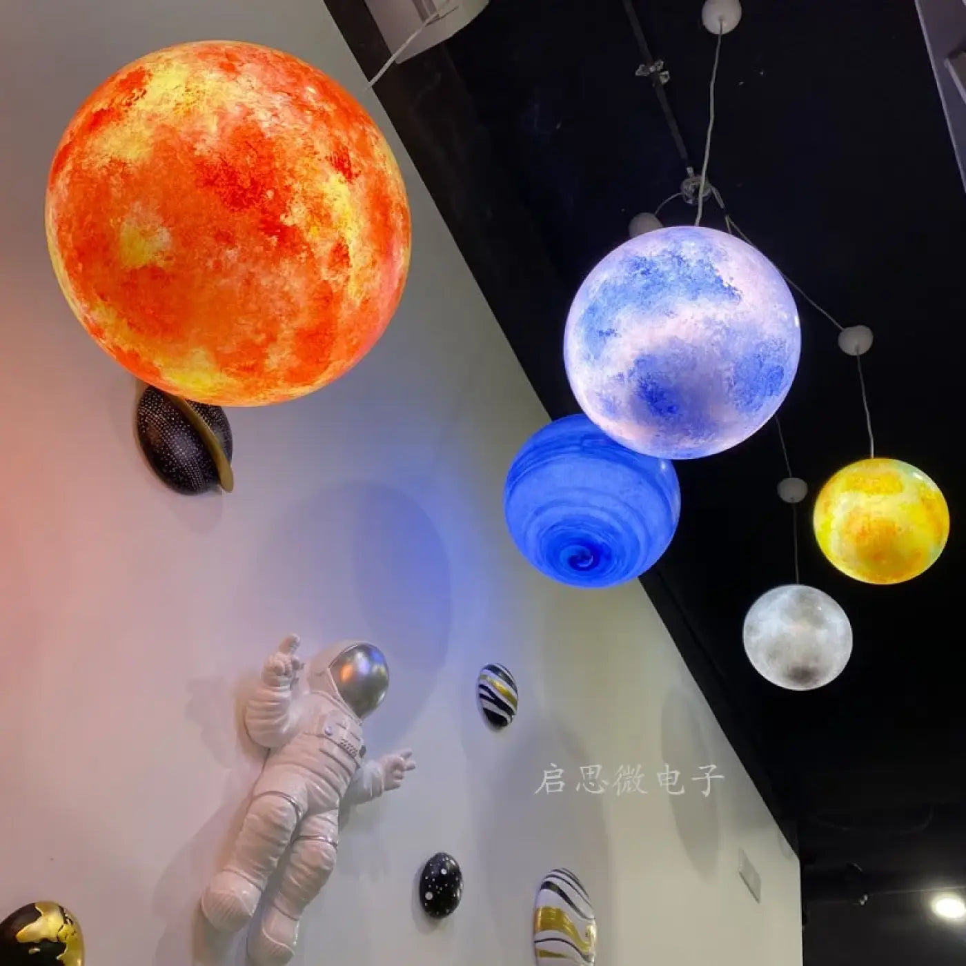 Suspension Luminaire - Planet