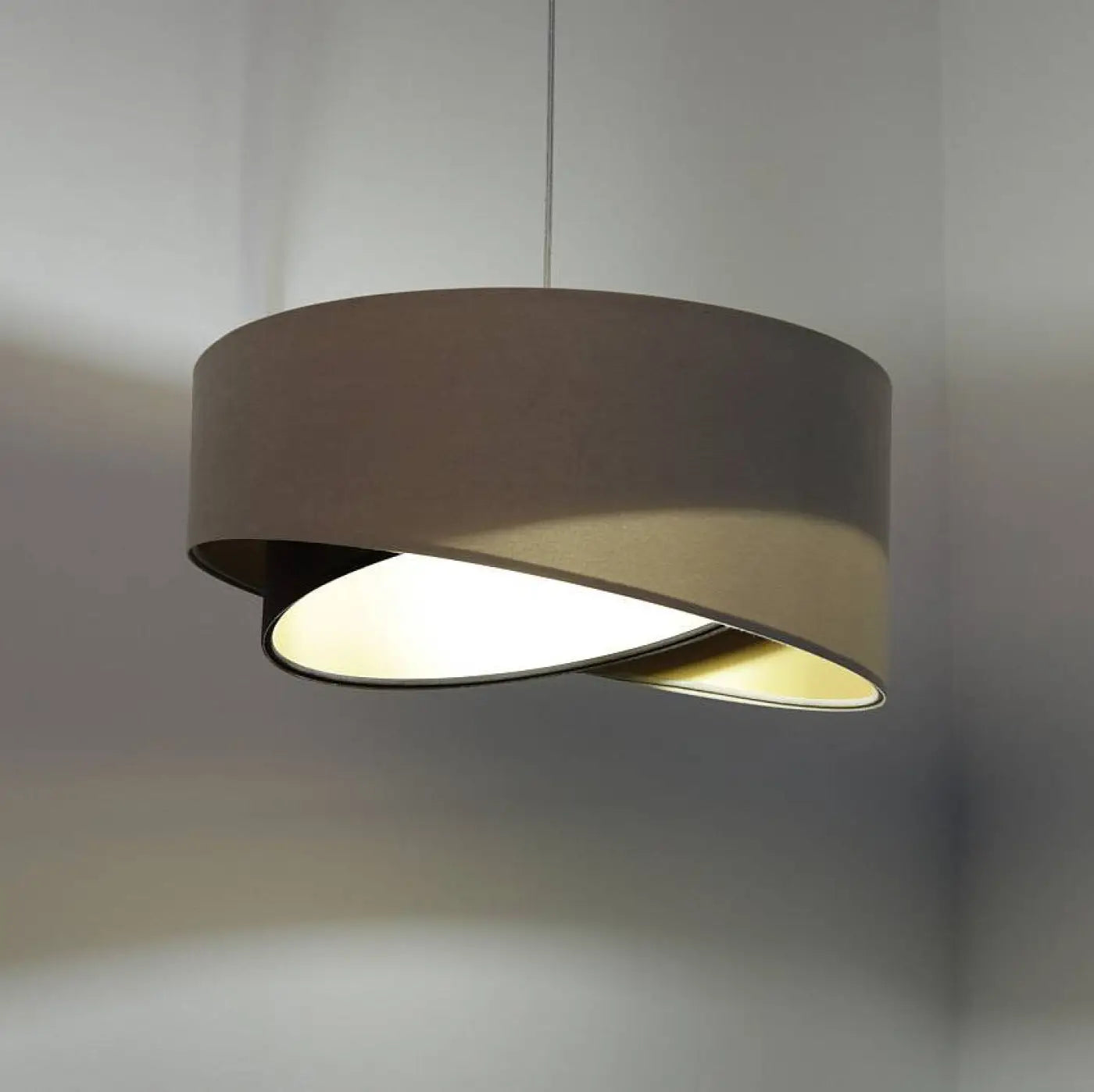 Suspension Luminaire Design en Tissu - Auric (Beige/Marron)
